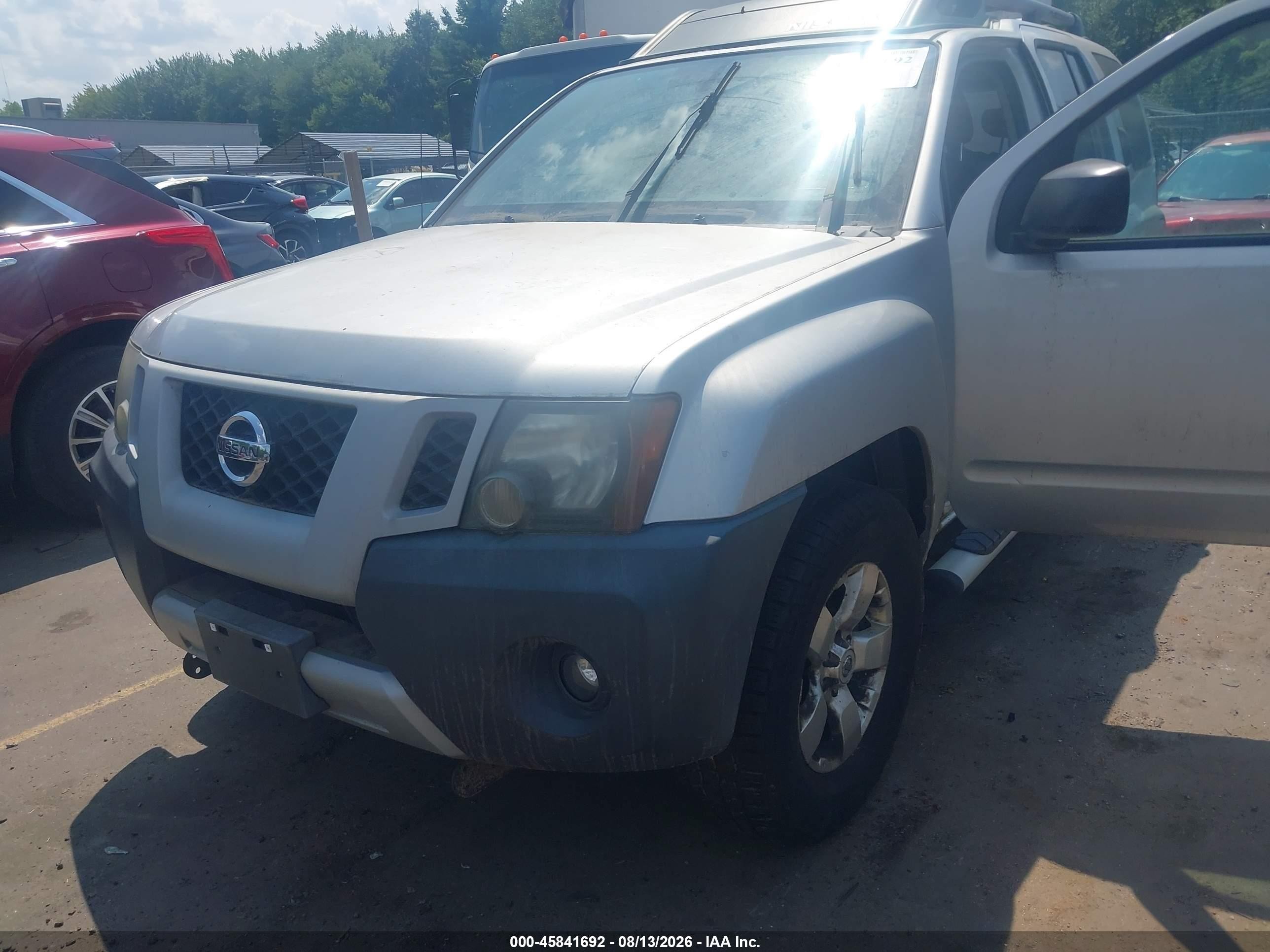 2010 Nissan Xterra S Silver vin: 5N1AN0NW9AC510975