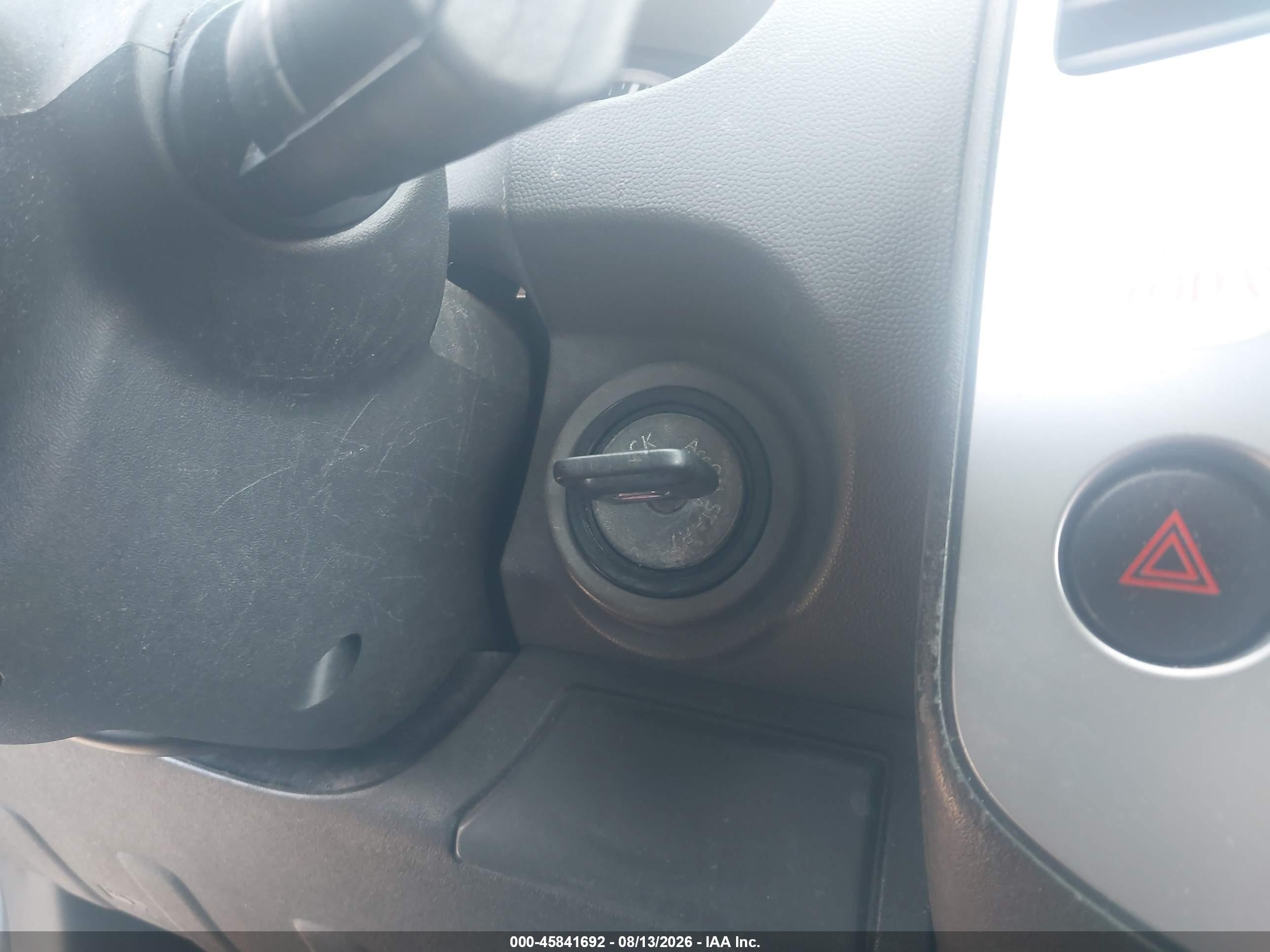 2010 Nissan Xterra S Silver vin: 5N1AN0NW9AC510975