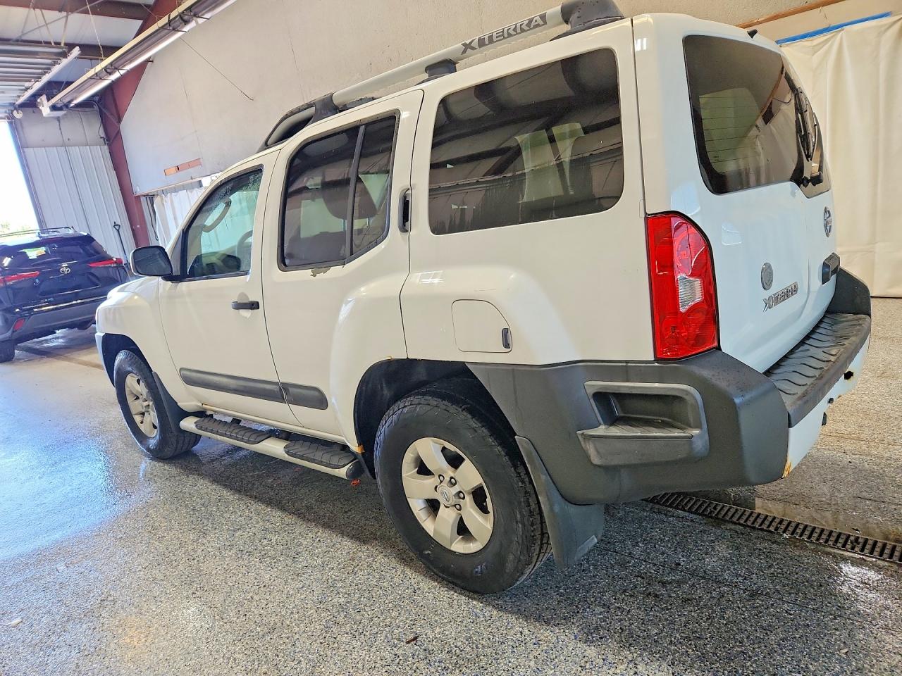 2012 Nissan Xterra X White vin: 5N1AN0NW9CC501924