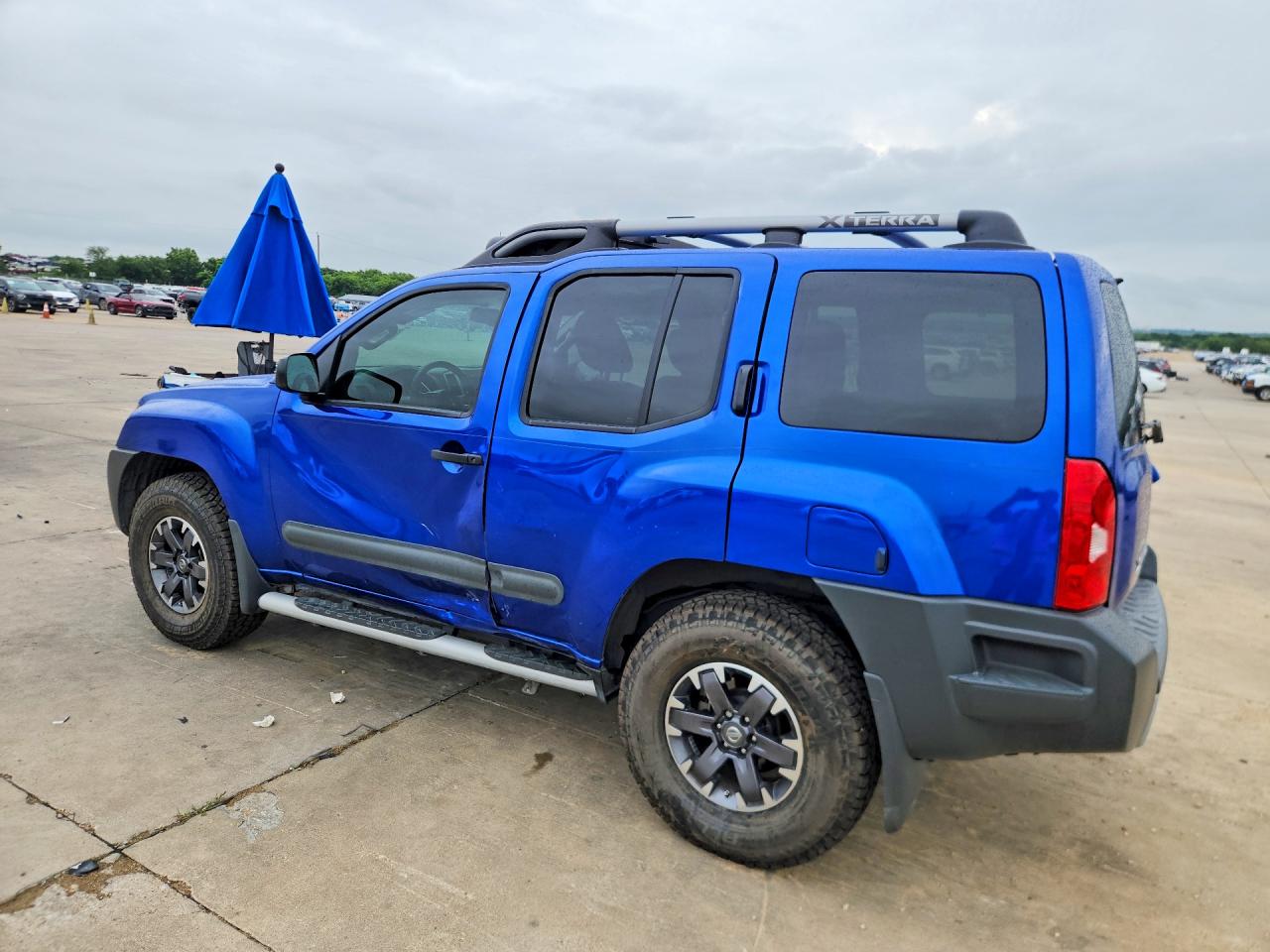 2014 Nissan Xterra Pro-4x Blue vin: 5N1AN0NW9EN815094
