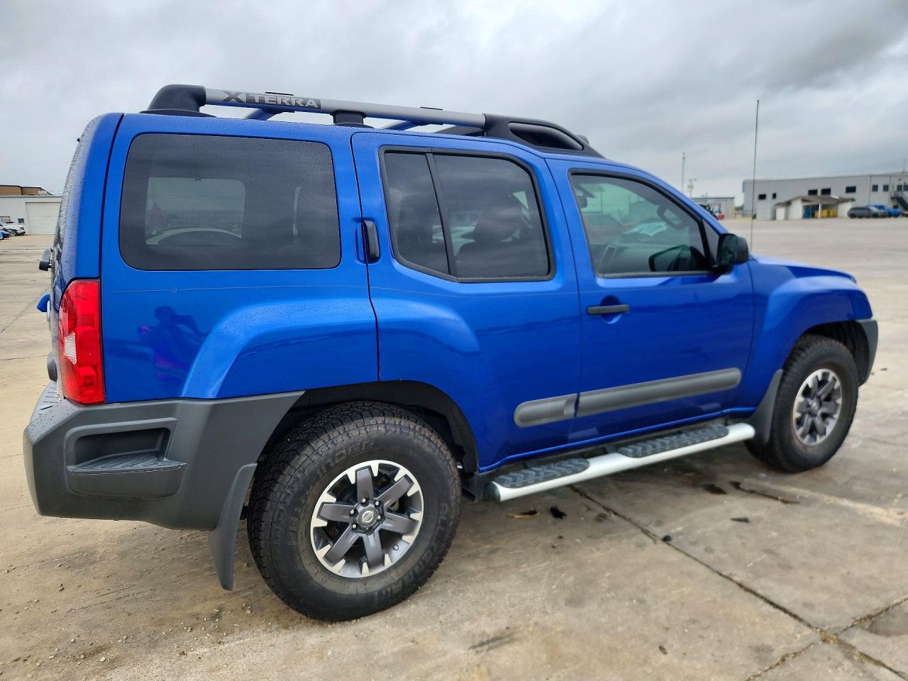 2014 Nissan Xterra Pro-4x Blue vin: 5N1AN0NW9EN815094