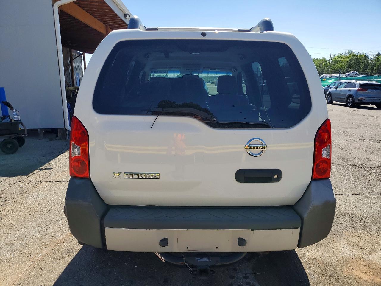 2015 Nissan Xterra S White vin: 5N1AN0NW9FN656840