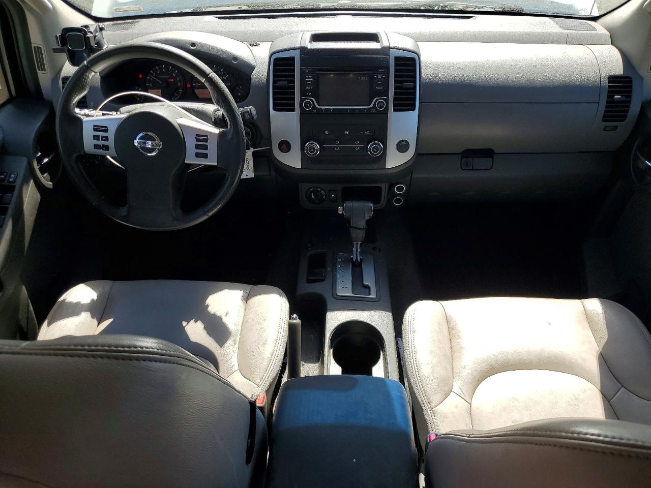 2015 Nissan Xterra S White vin: 5N1AN0NW9FN656840
