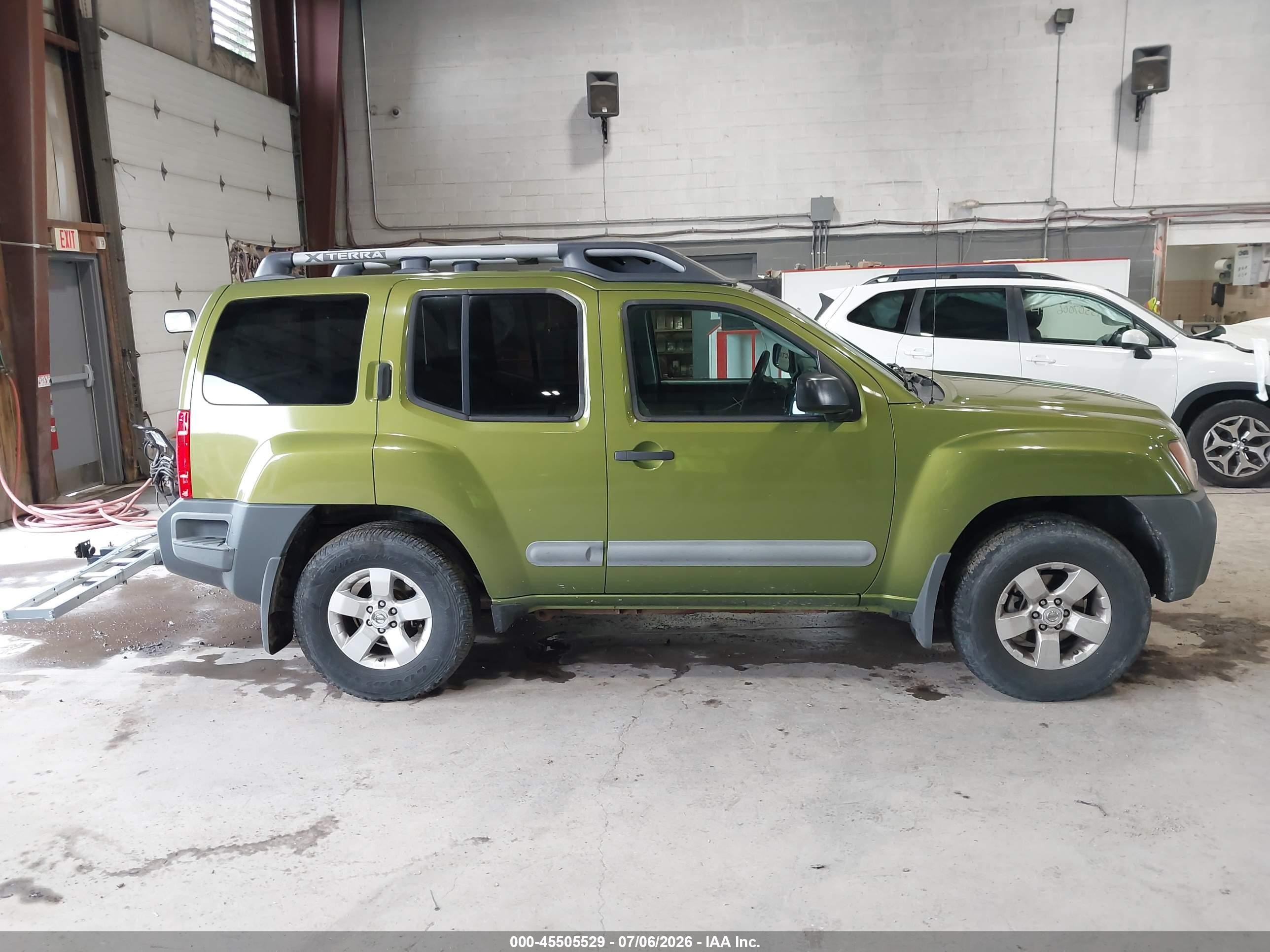 2011 Nissan Xterra S Green vin: 5N1AN0NWXBC519170