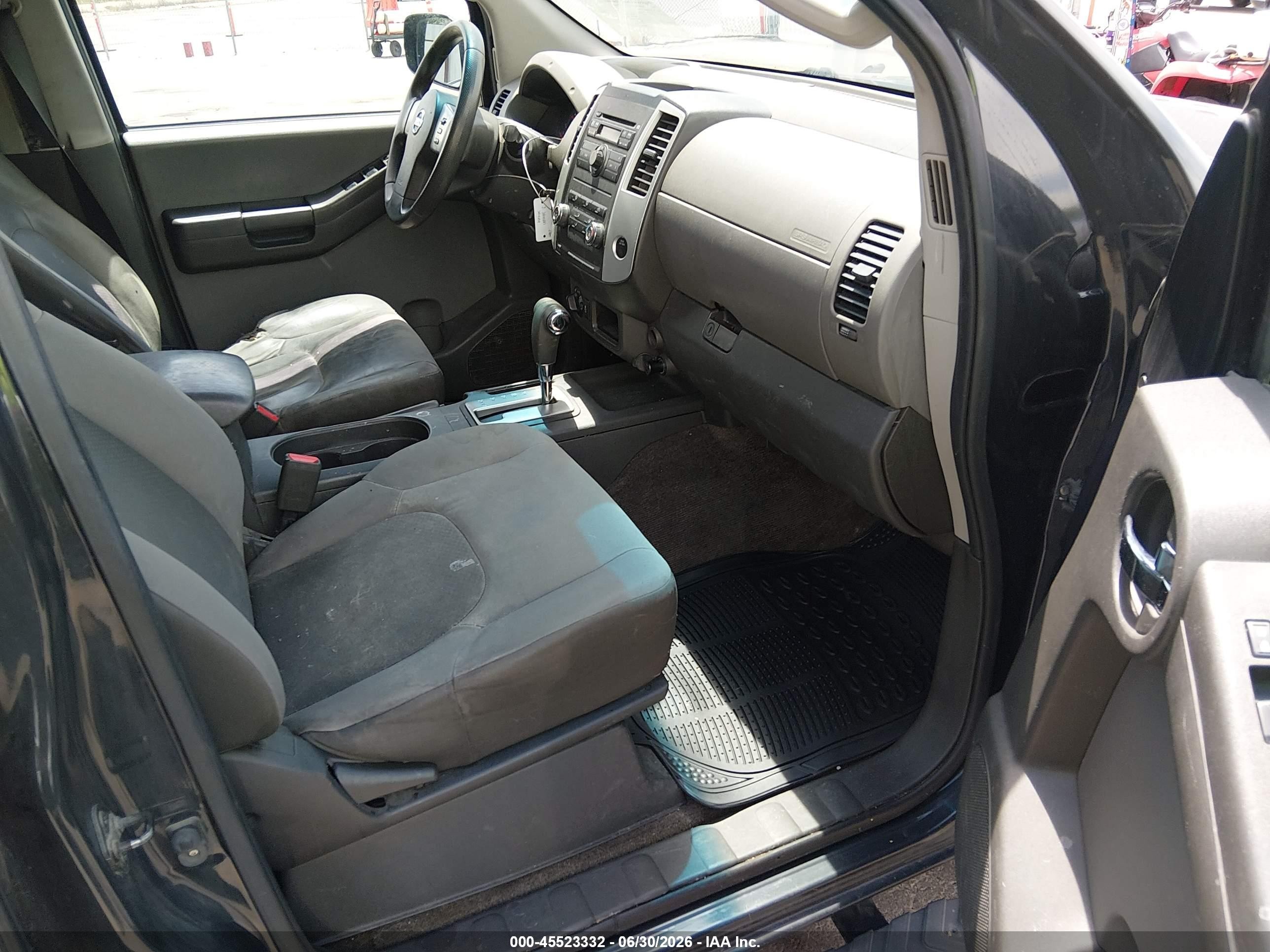 2012 Nissan Xterra S Серый vin: 5N1AN0NWXCC517968