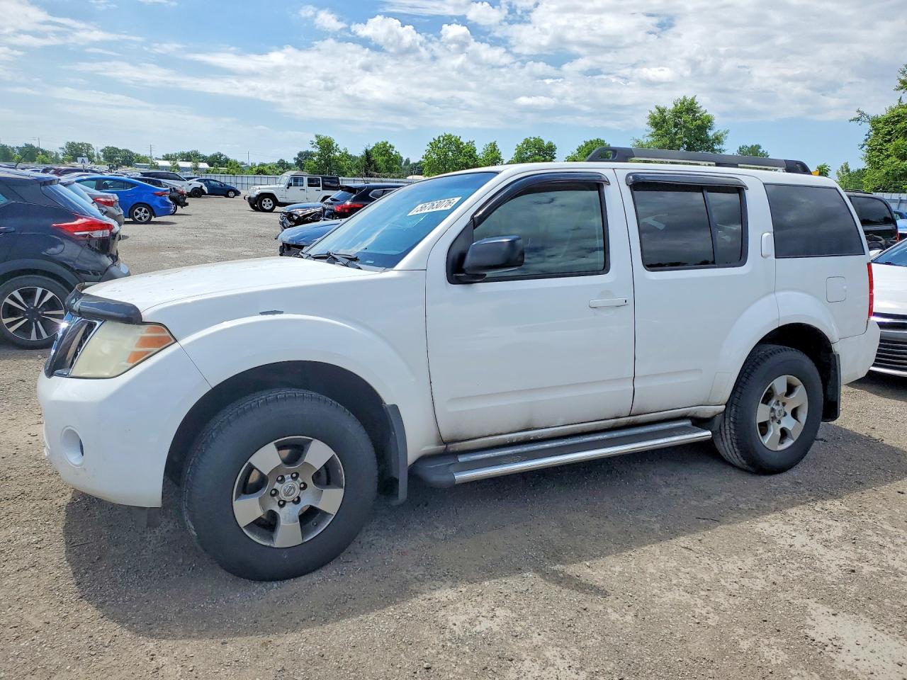 2008 Nissan Pathfinder White vin: 5N1AR18B18C615572