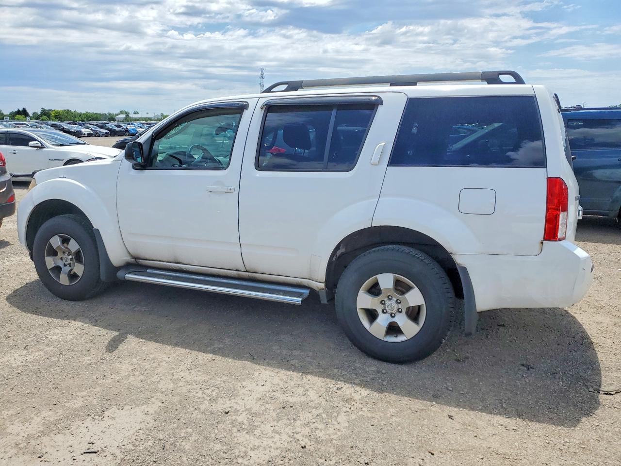 2008 Nissan Pathfinder White vin: 5N1AR18B18C615572