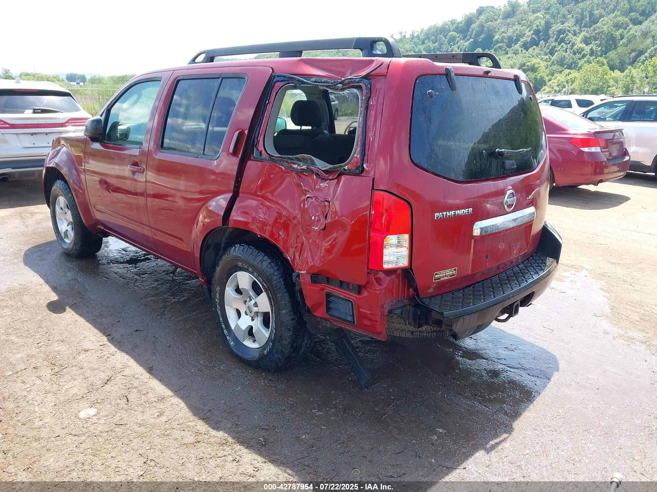2008 Nissan Pathfinder S Красный vin: 5N1AR18B18C620903