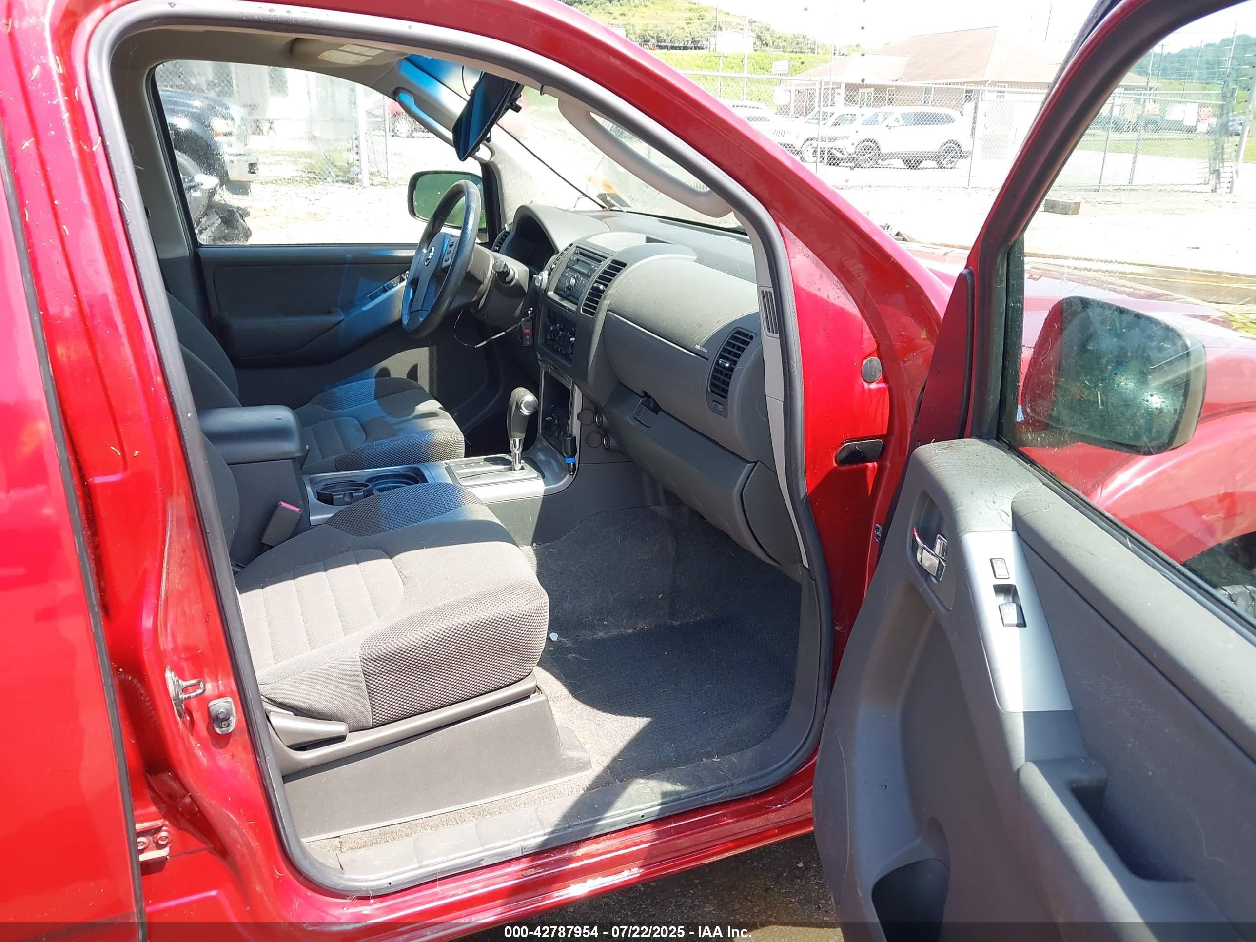 2008 Nissan Pathfinder S Красный vin: 5N1AR18B18C620903