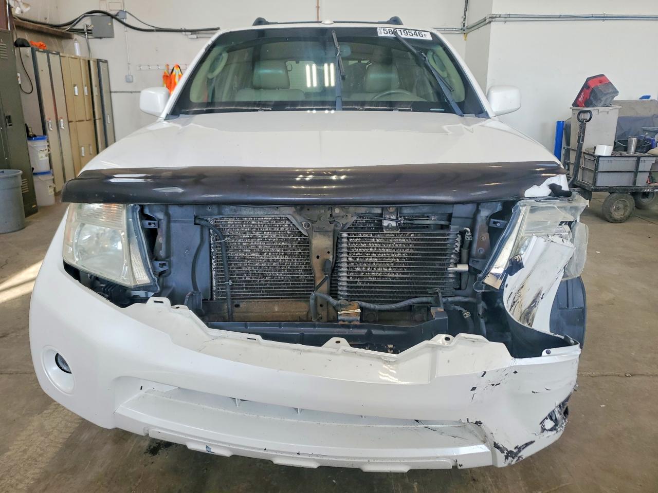 2008 Nissan Pathfinder S Белый vin: 5N1AR18B18C661211