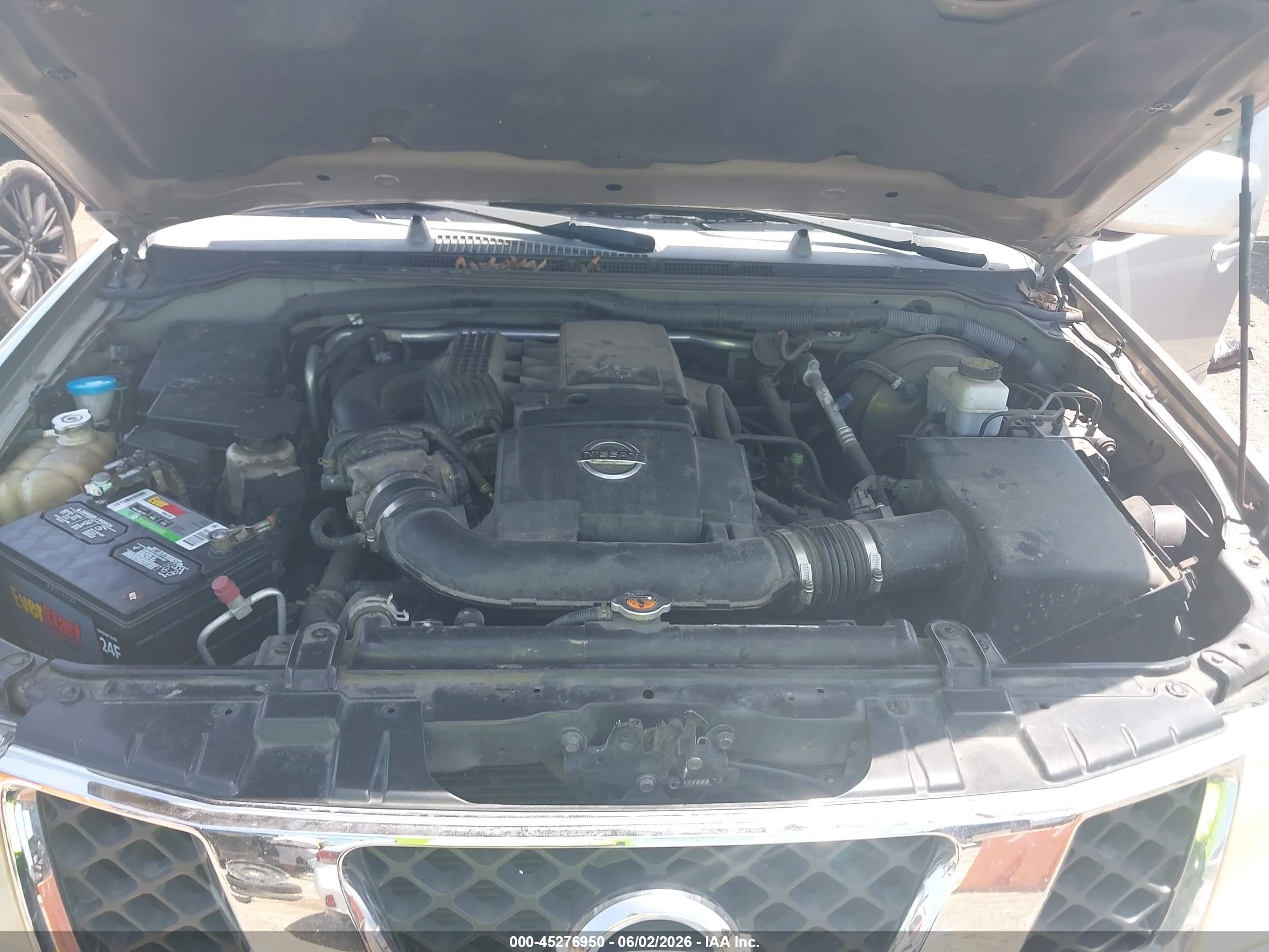 2008 Nissan Pathfinder Se Silver vin: 5N1AR18B18C666487