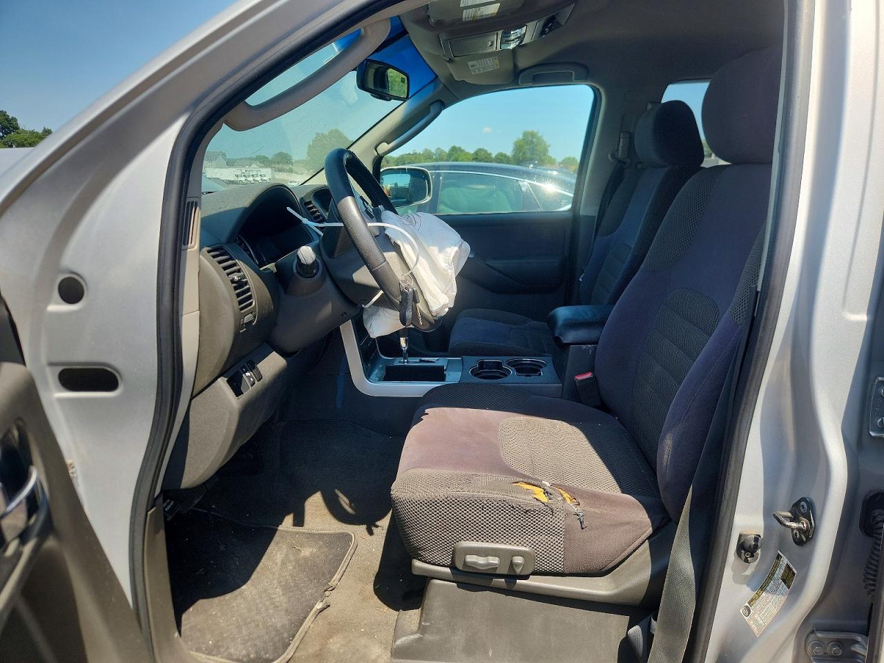 2008 Nissan Pathfinder S Silver vin: 5N1AR18B28C631750