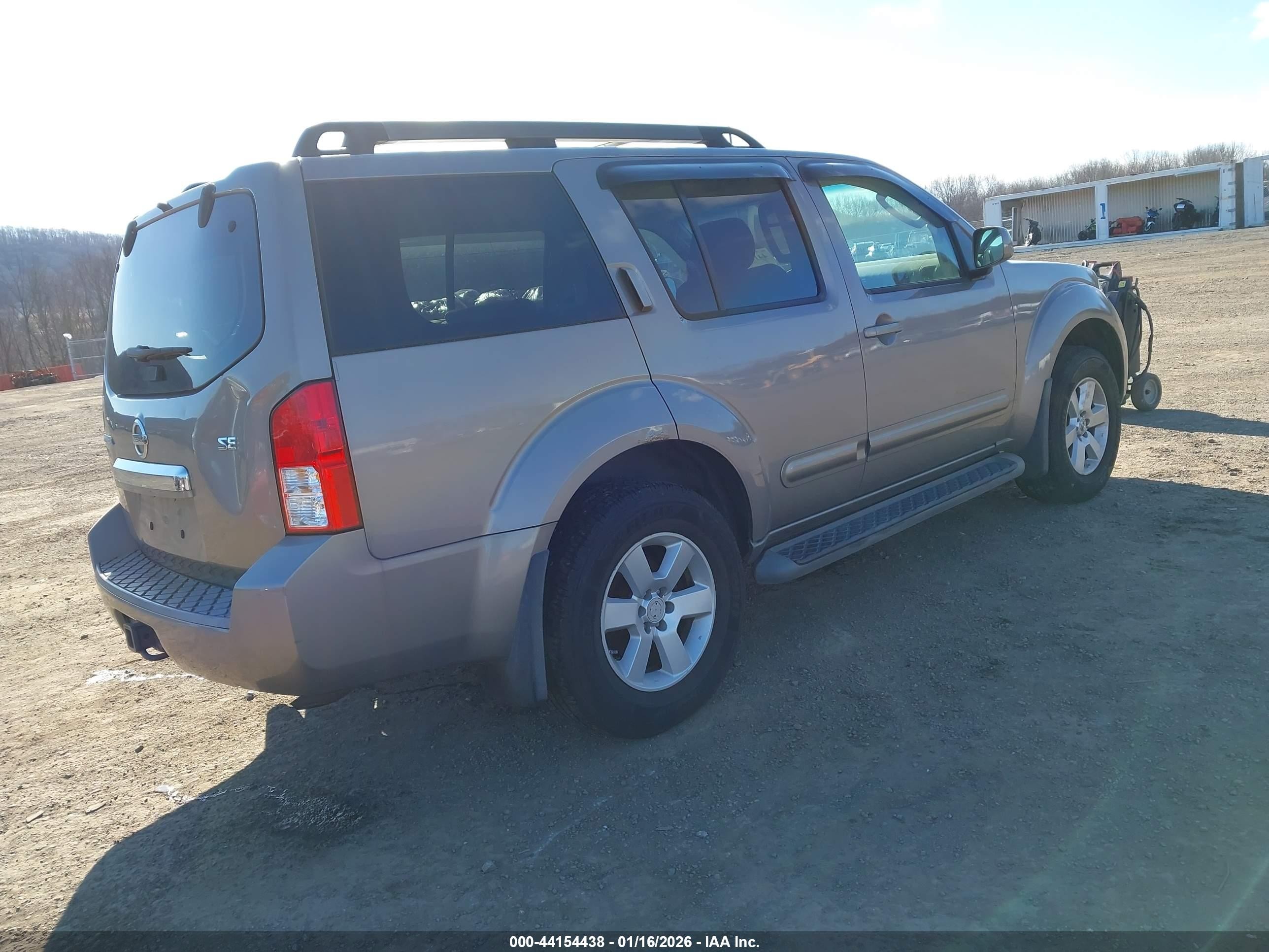 2008 Nissan Pathfinder Se Beige vin: 5N1AR18B28C636897