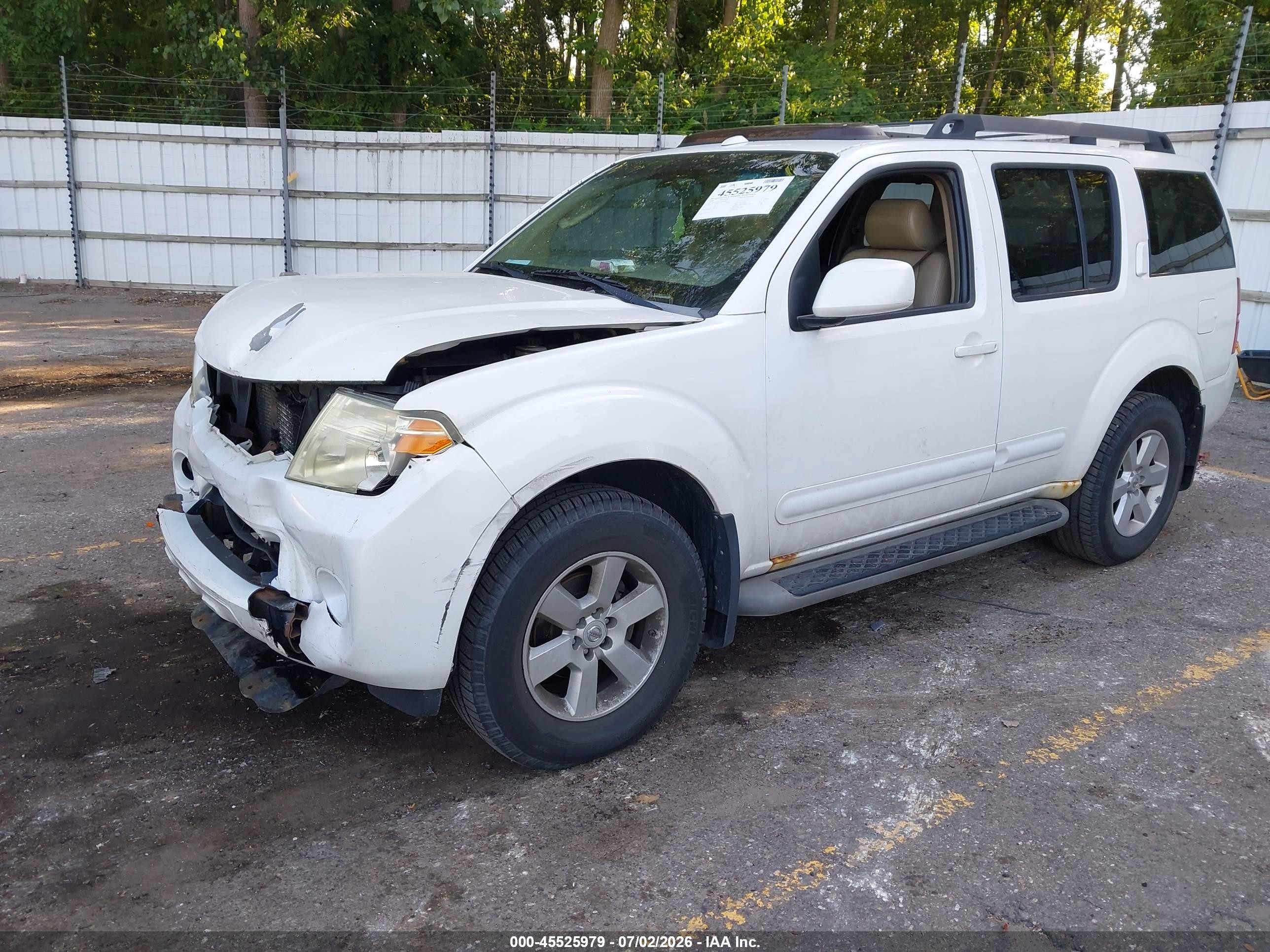 2008 Nissan Pathfinder Se White vin: 5N1AR18B28C648872