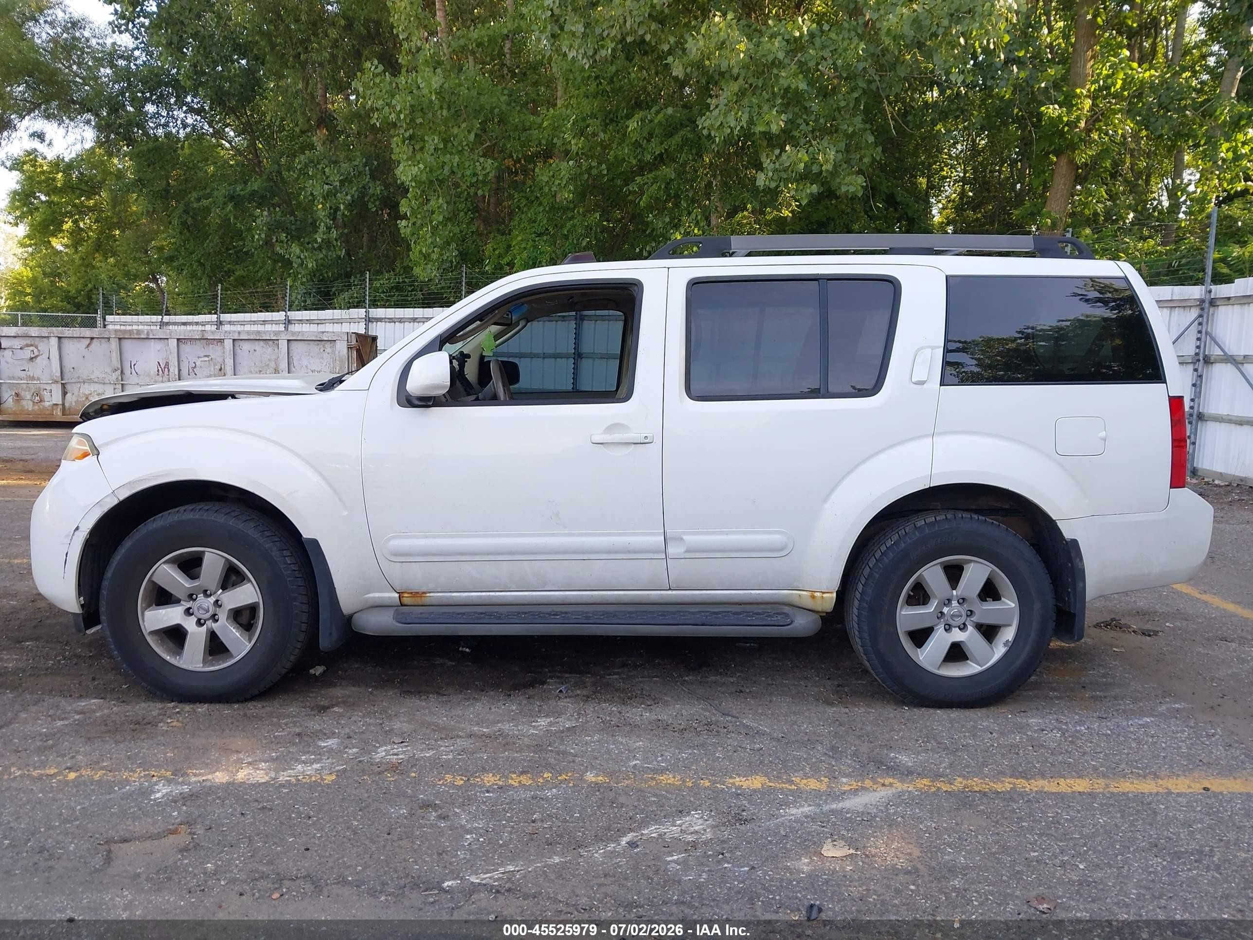 2008 Nissan Pathfinder Se White vin: 5N1AR18B28C648872