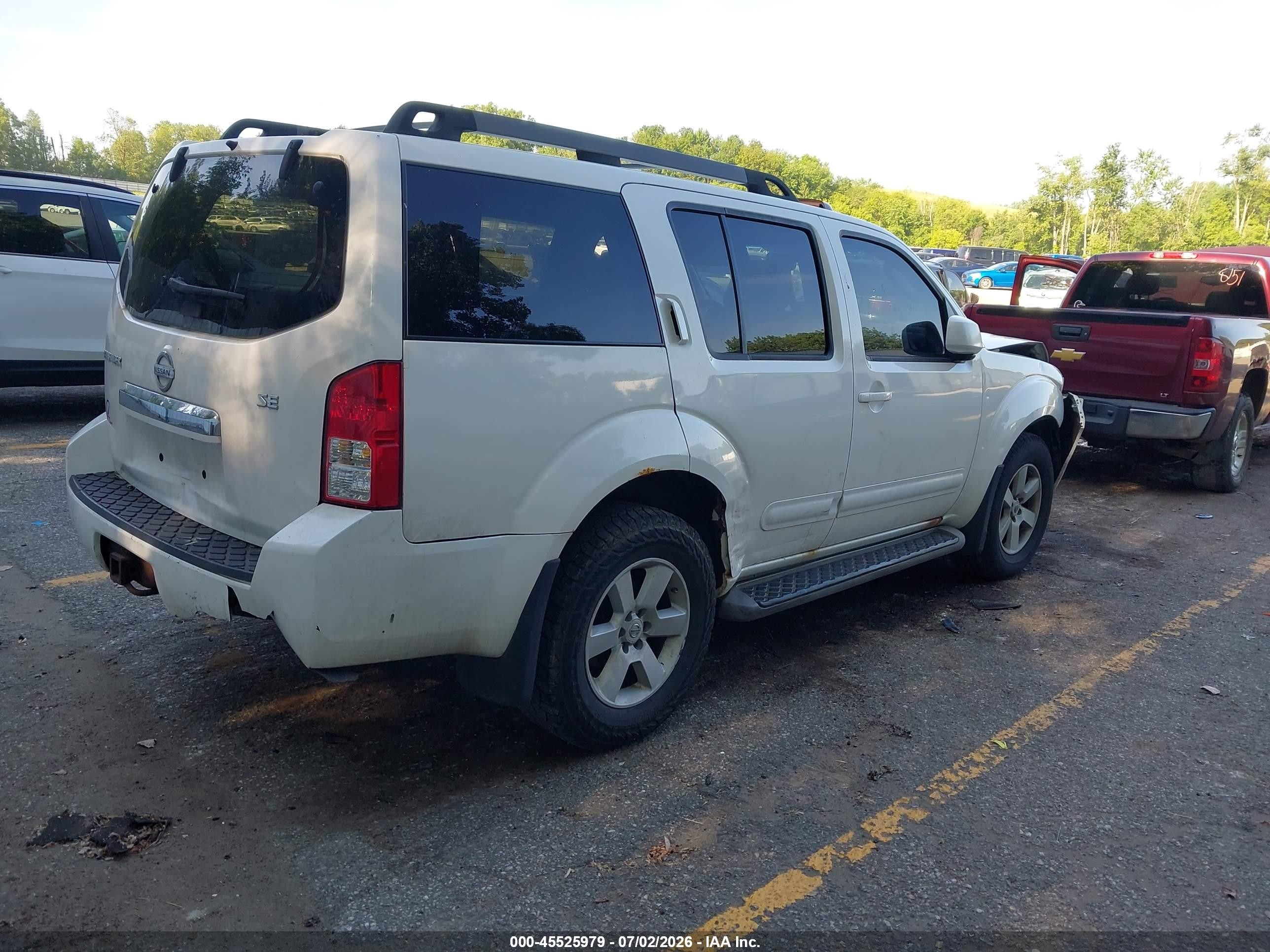 2008 Nissan Pathfinder Se White vin: 5N1AR18B28C648872