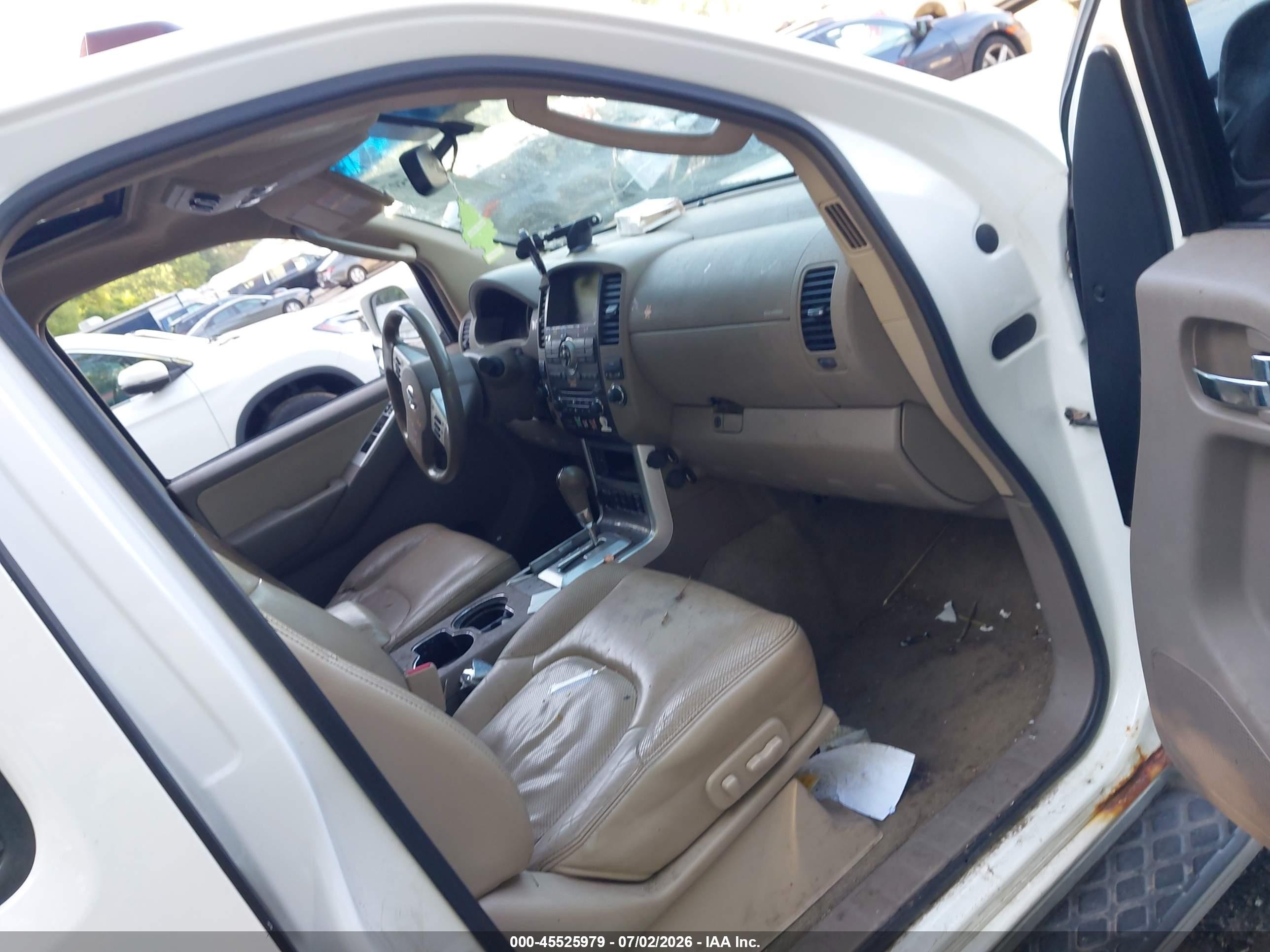 2008 Nissan Pathfinder Se White vin: 5N1AR18B28C648872