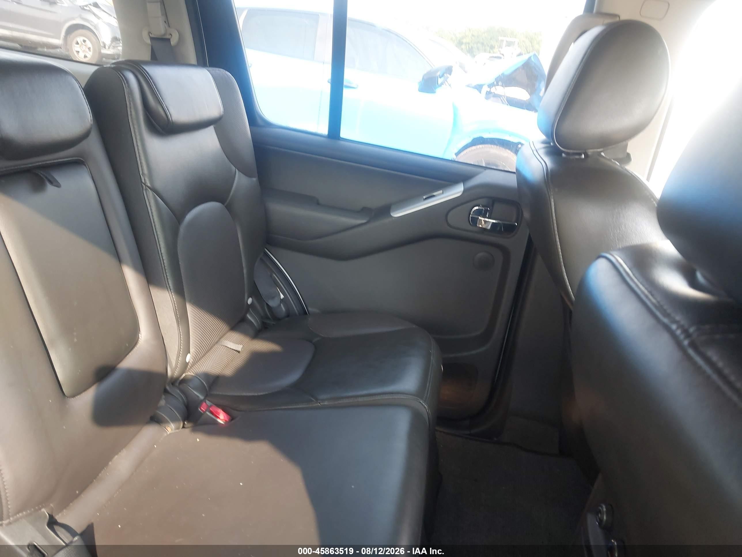 2008 Nissan Pathfinder Se Белый vin: 5N1AR18B28C665221