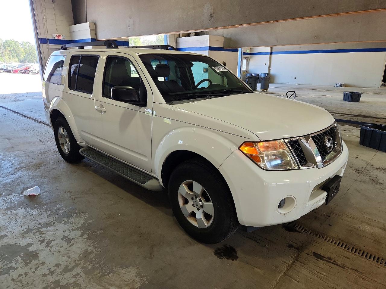 2009 Nissan Pathfinder S White vin: 5N1AR18B29C603724