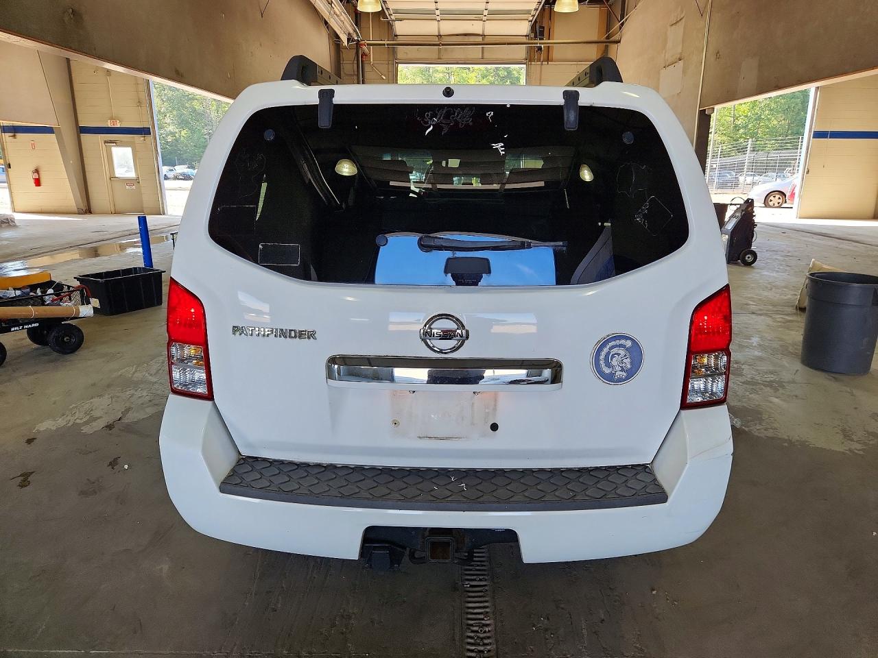2009 Nissan Pathfinder S White vin: 5N1AR18B29C603724