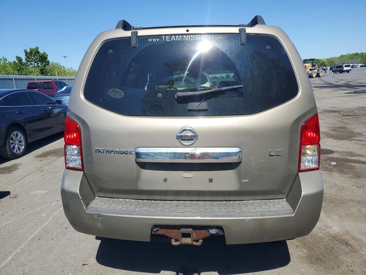 2008 Nissan Pathfinder S Brown vin: 5N1AR18B38C623141