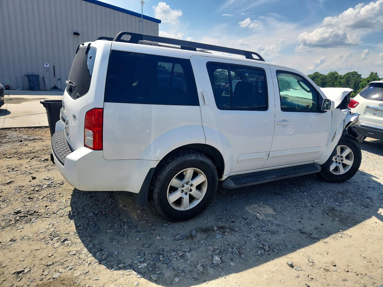 2008 Nissan Pathfinder S White vin: 5N1AR18B38C638884