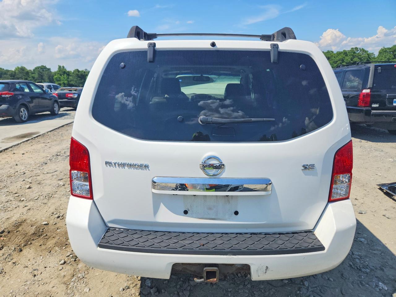 2008 Nissan Pathfinder S White vin: 5N1AR18B38C638884