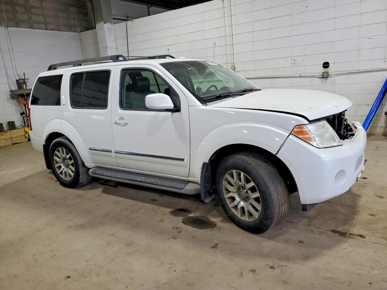 2009 Nissan Pathfinder S White vin: 5N1AR18B39C614120