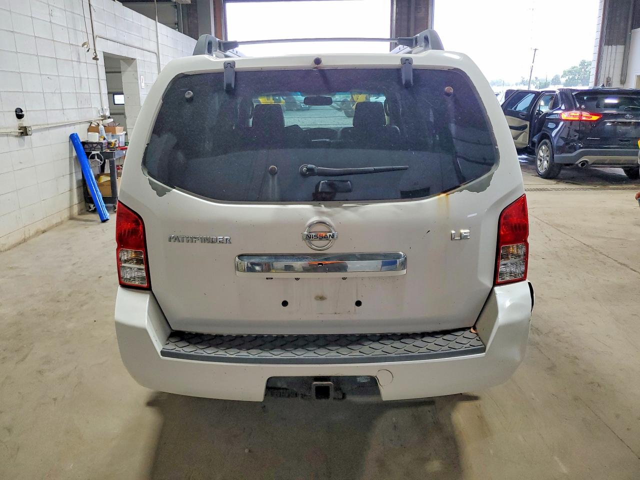 2009 Nissan Pathfinder S White vin: 5N1AR18B39C614120