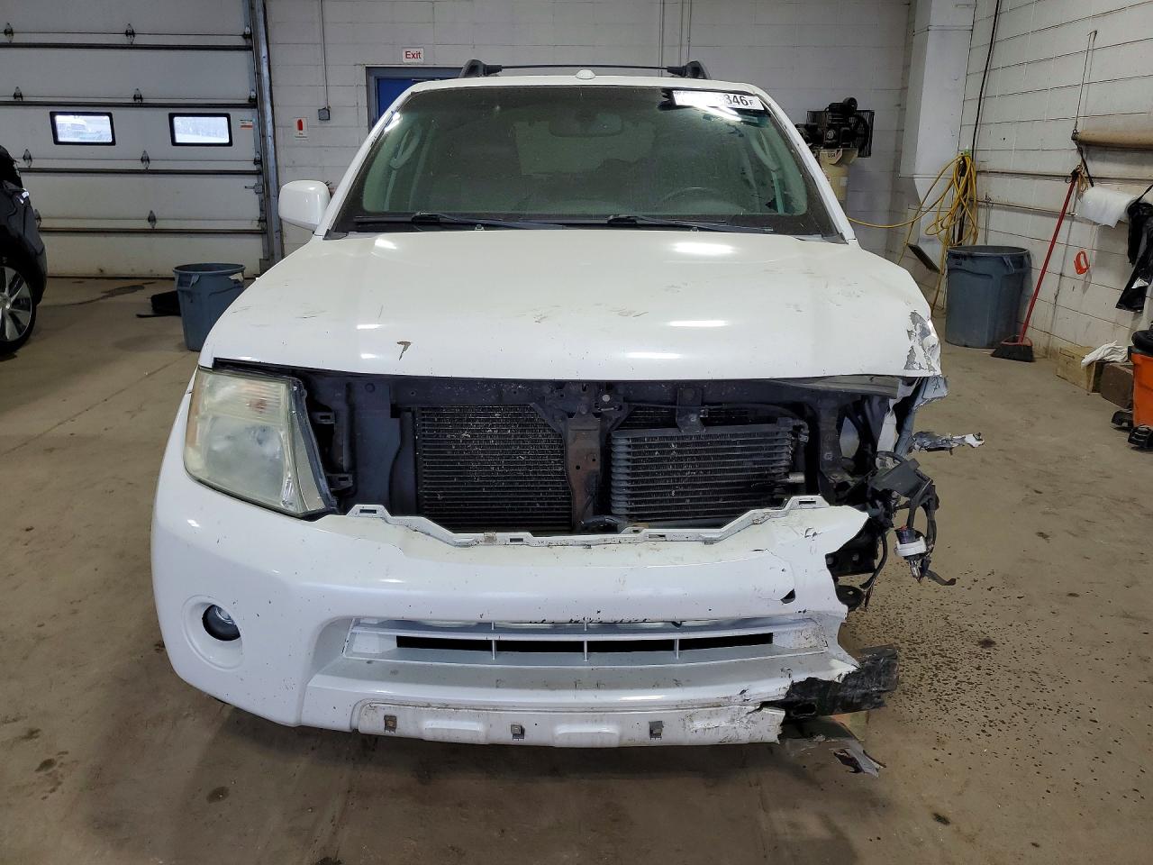 2009 Nissan Pathfinder S White vin: 5N1AR18B39C614120