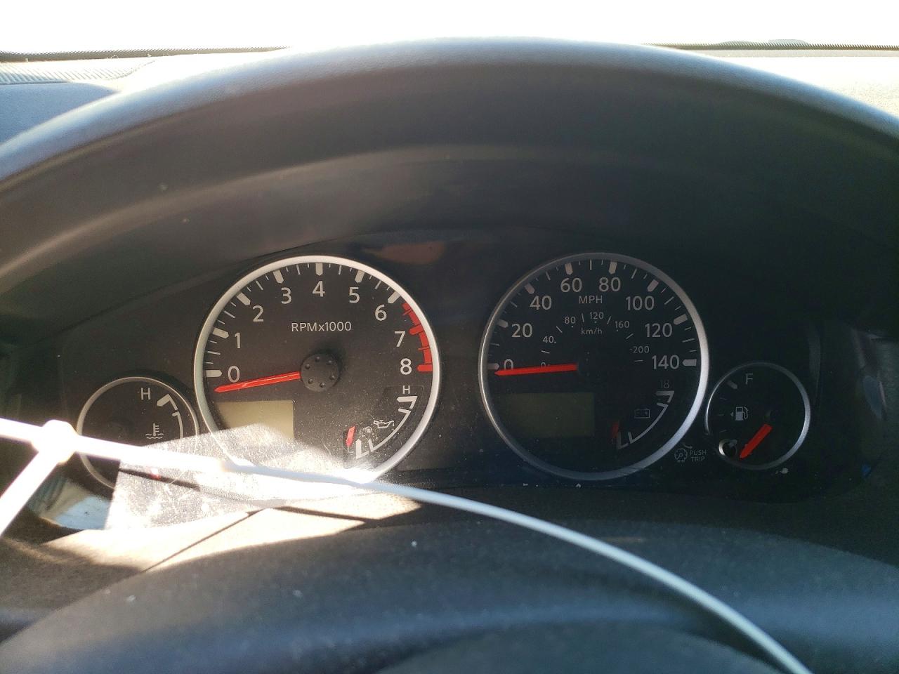 2009 Nissan Pathfinder S Silver vin: 5N1AR18B49C600341