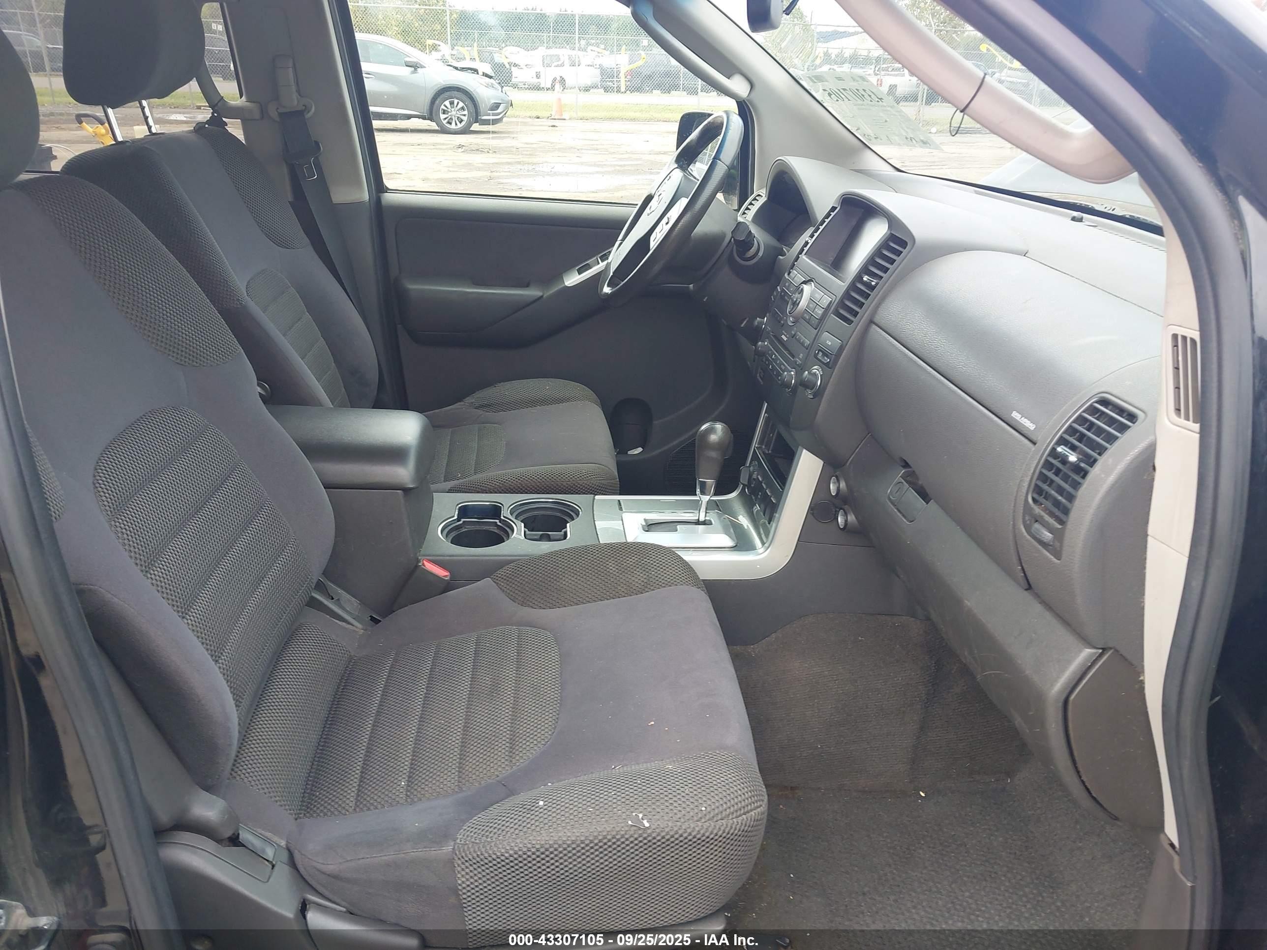 2009 Nissan Pathfinder Se Black vin: 5N1AR18B49C617107