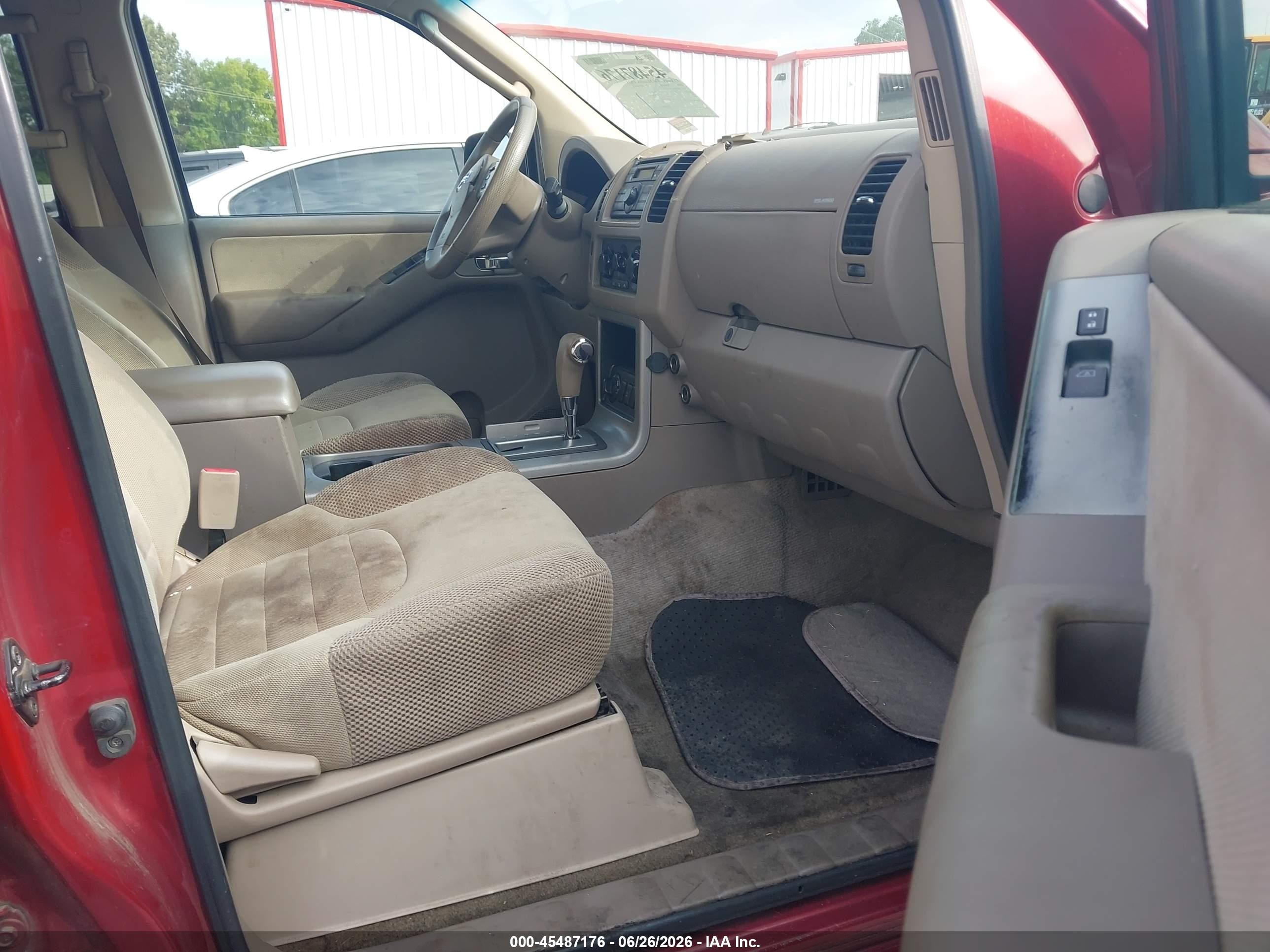 2008 Nissan Pathfinder S Red vin: 5N1AR18B58C605272