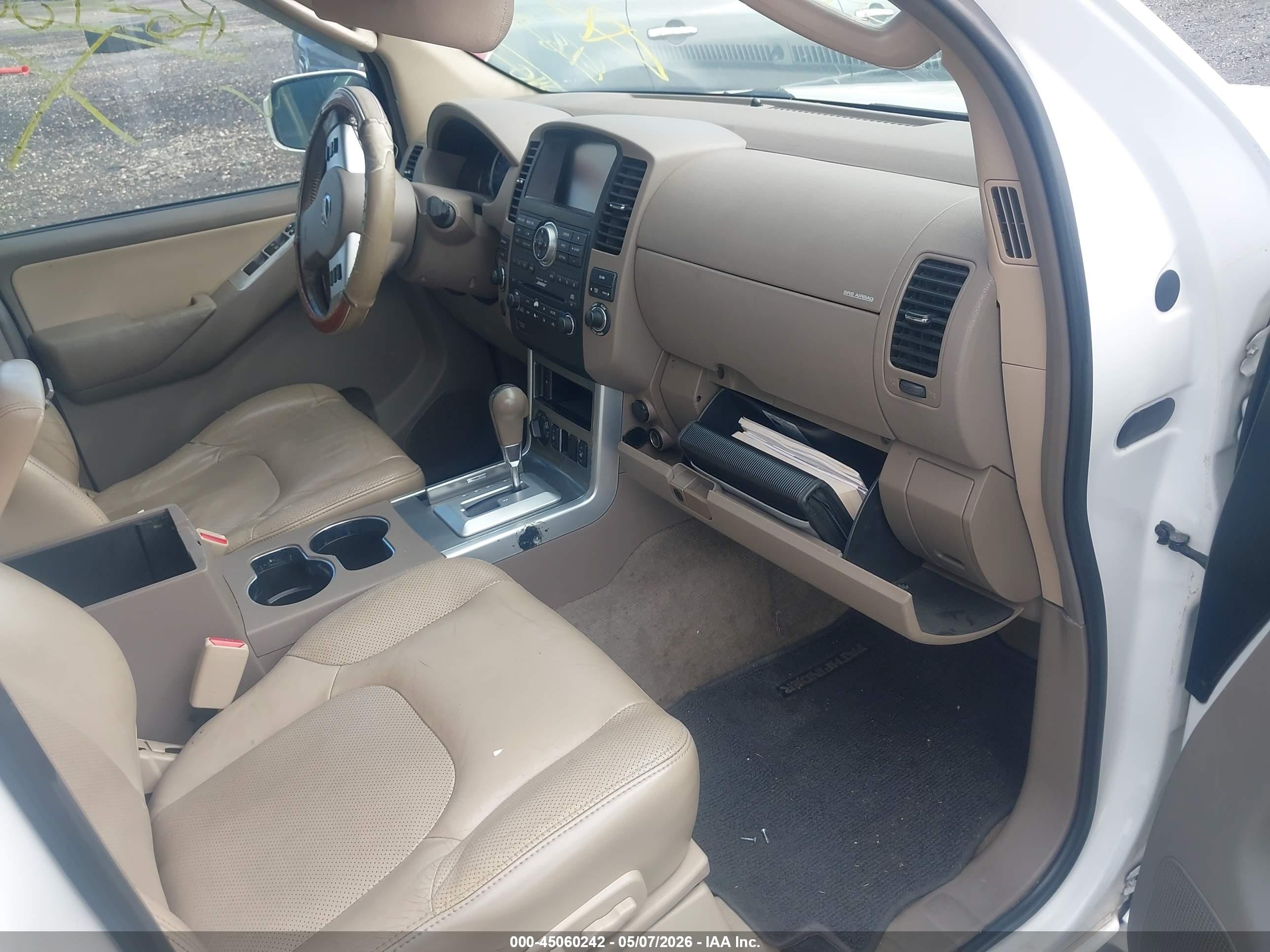 2008 Nissan Pathfinder Se Белый vin: 5N1AR18B58C631287