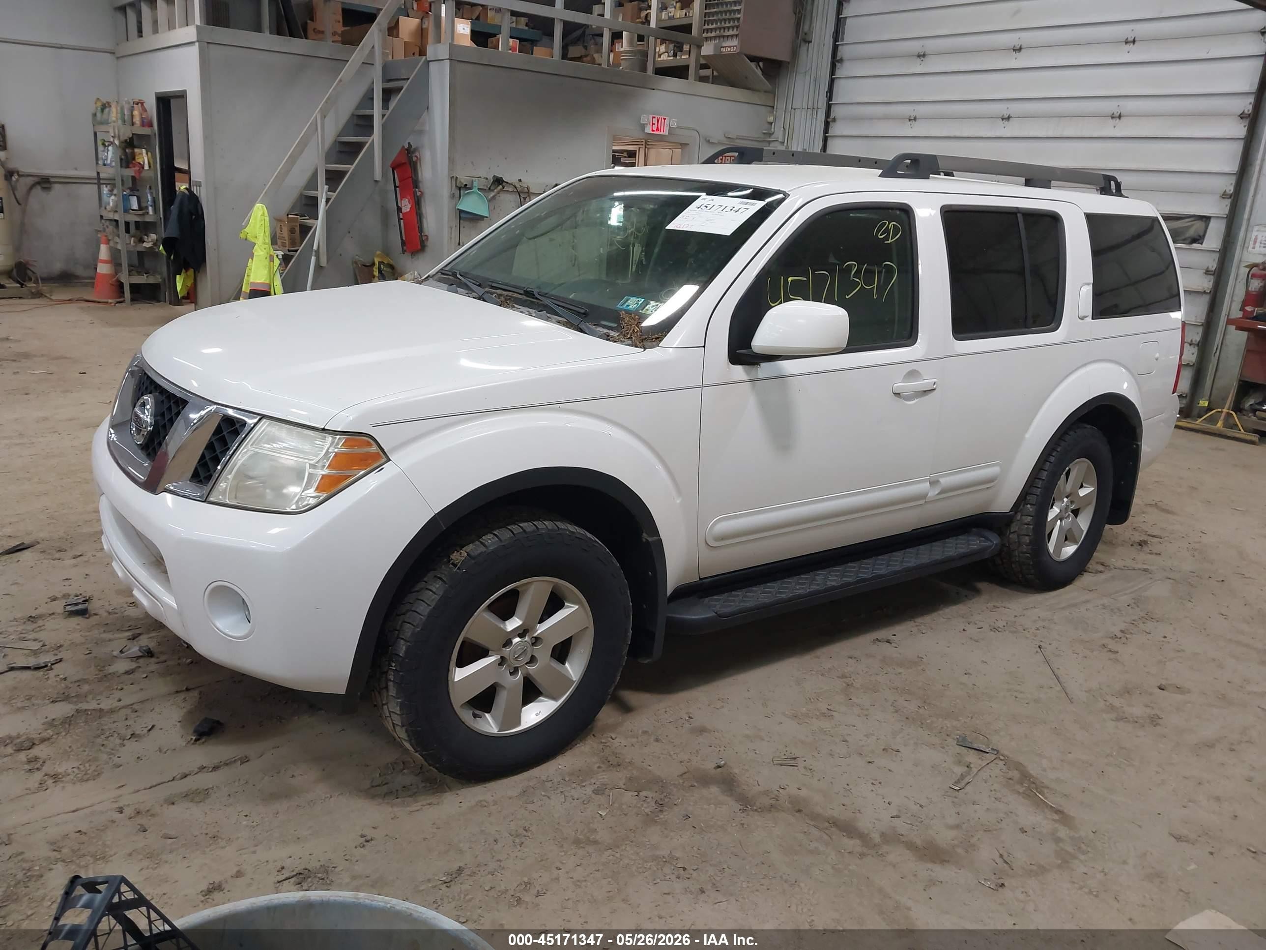 2009 Nissan Pathfinder Se White vin: 5N1AR18B59C602499