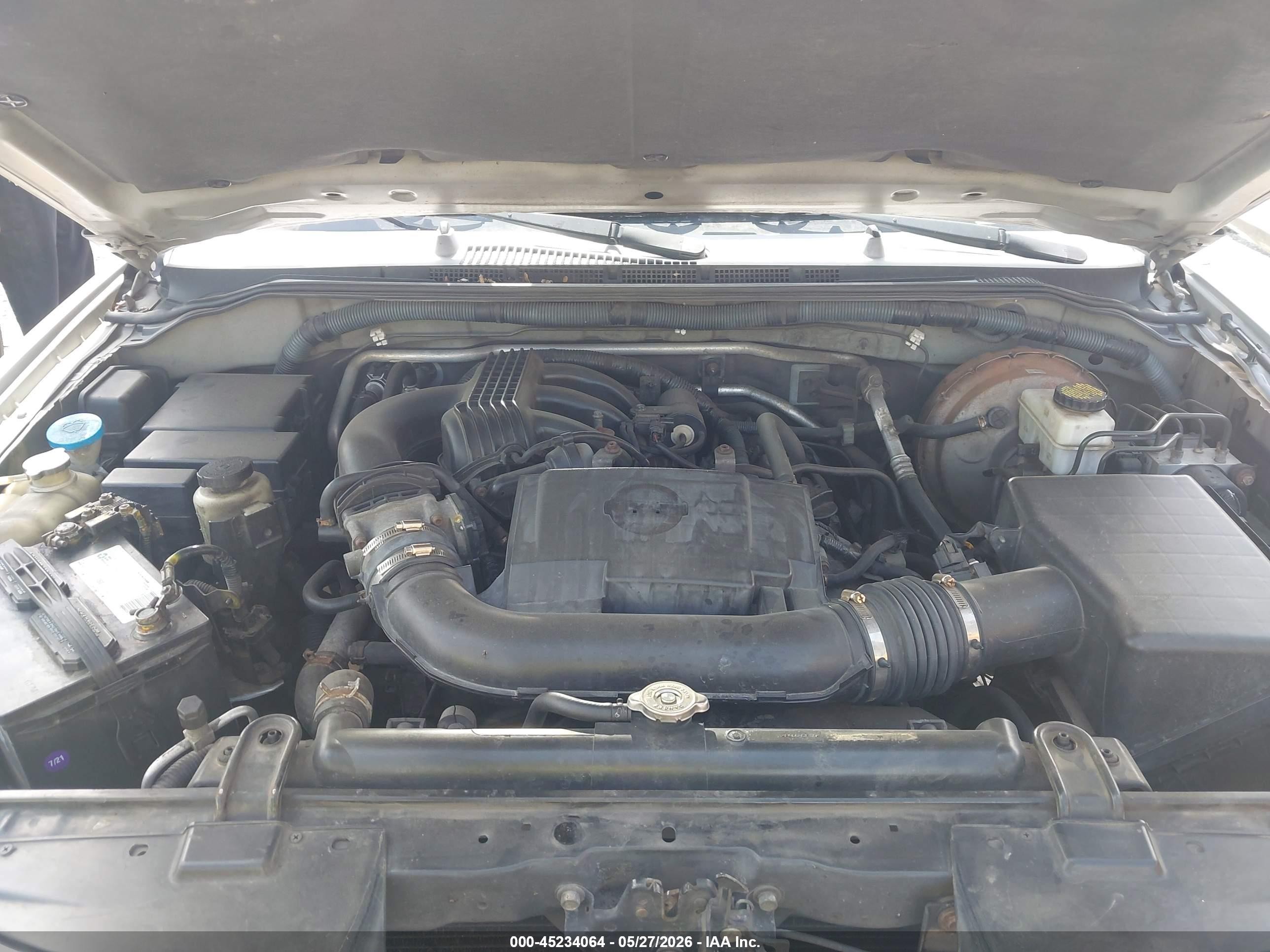 2008 Nissan Pathfinder S Silver vin: 5N1AR18B68C639639