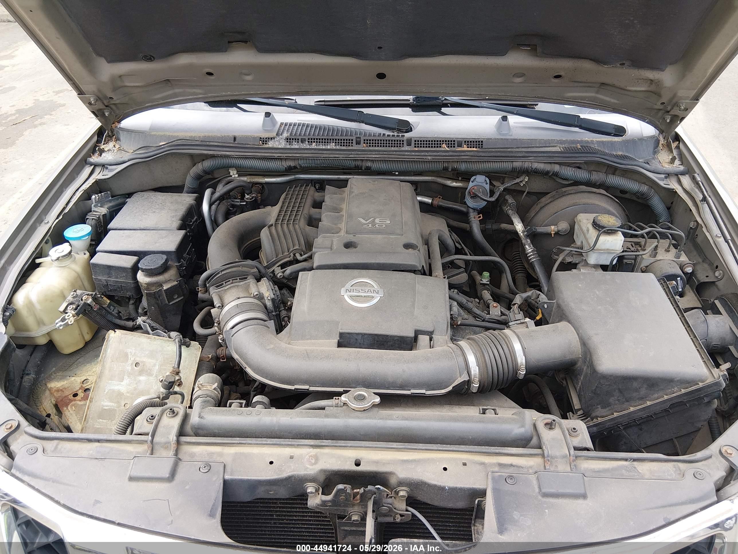 2008 Nissan Pathfinder Se Tan vin: 5N1AR18B68C644128