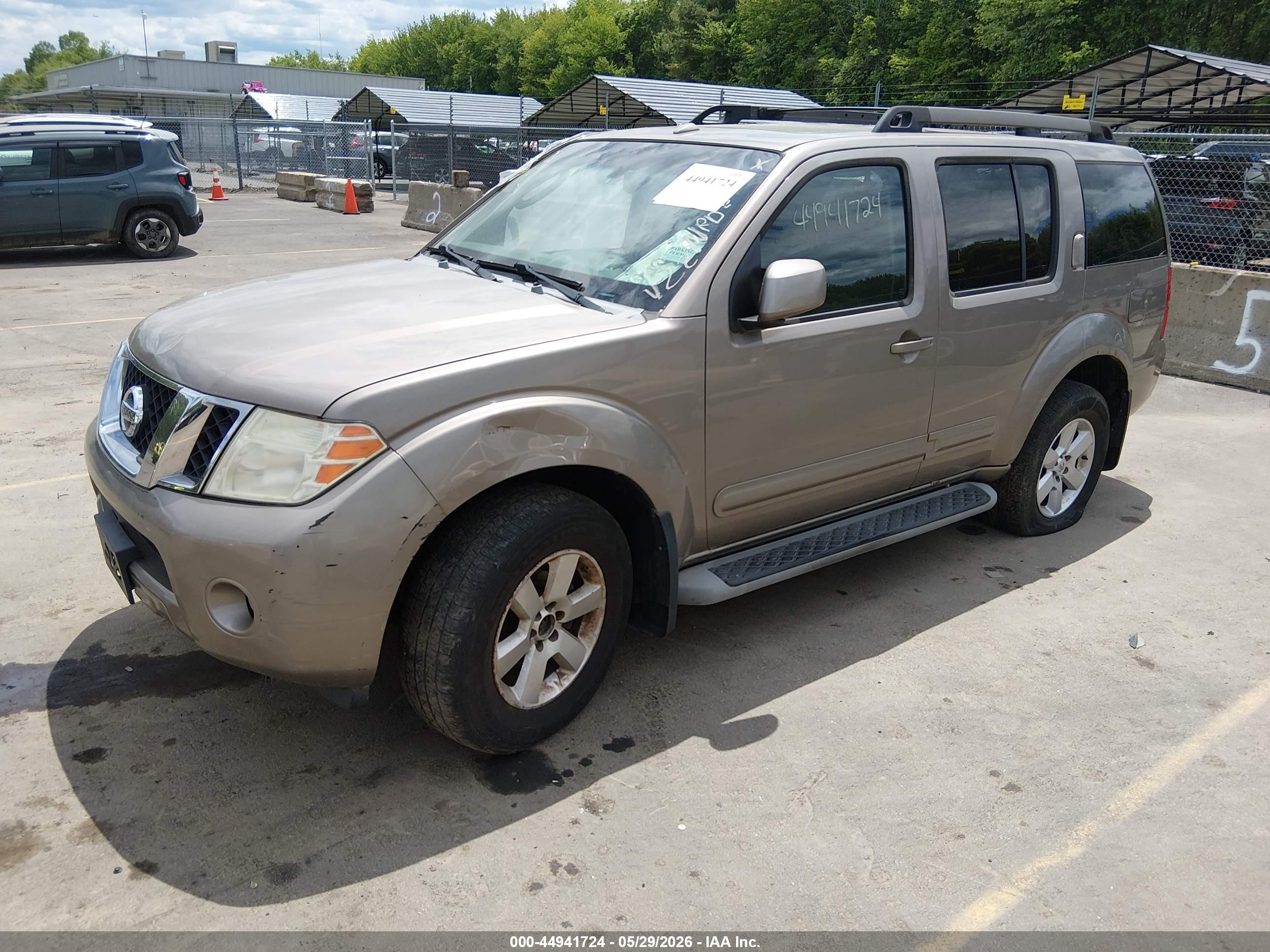 2008 Nissan Pathfinder Se Tan vin: 5N1AR18B68C644128