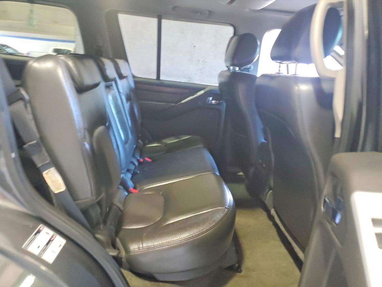 2009 Nissan Pathfinder S Silver vin: 5N1AR18B69C616458