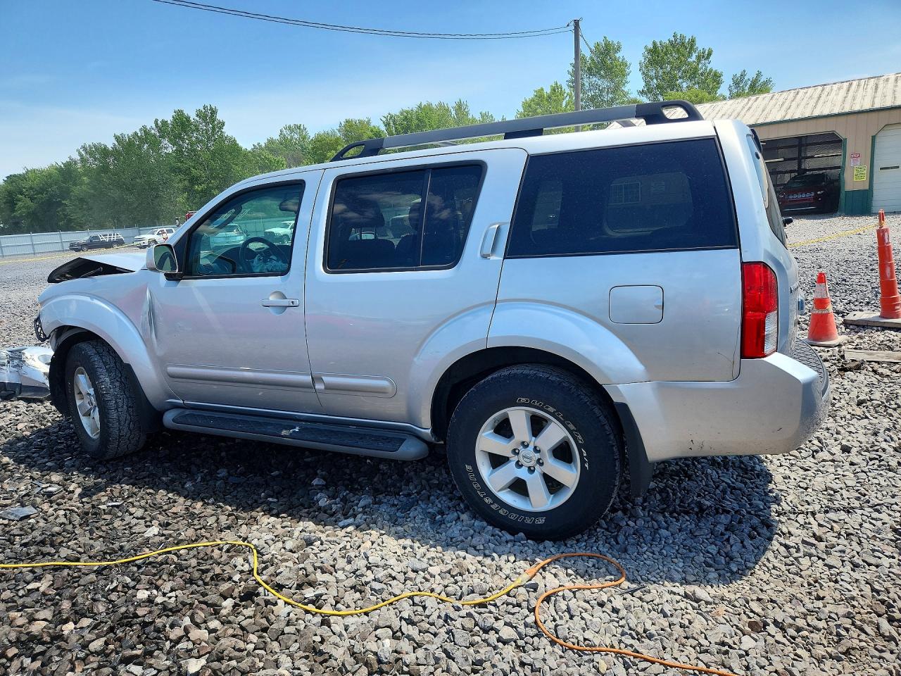 2009 Nissan Pathfinder S Silver vin: 5N1AR18B69C618890