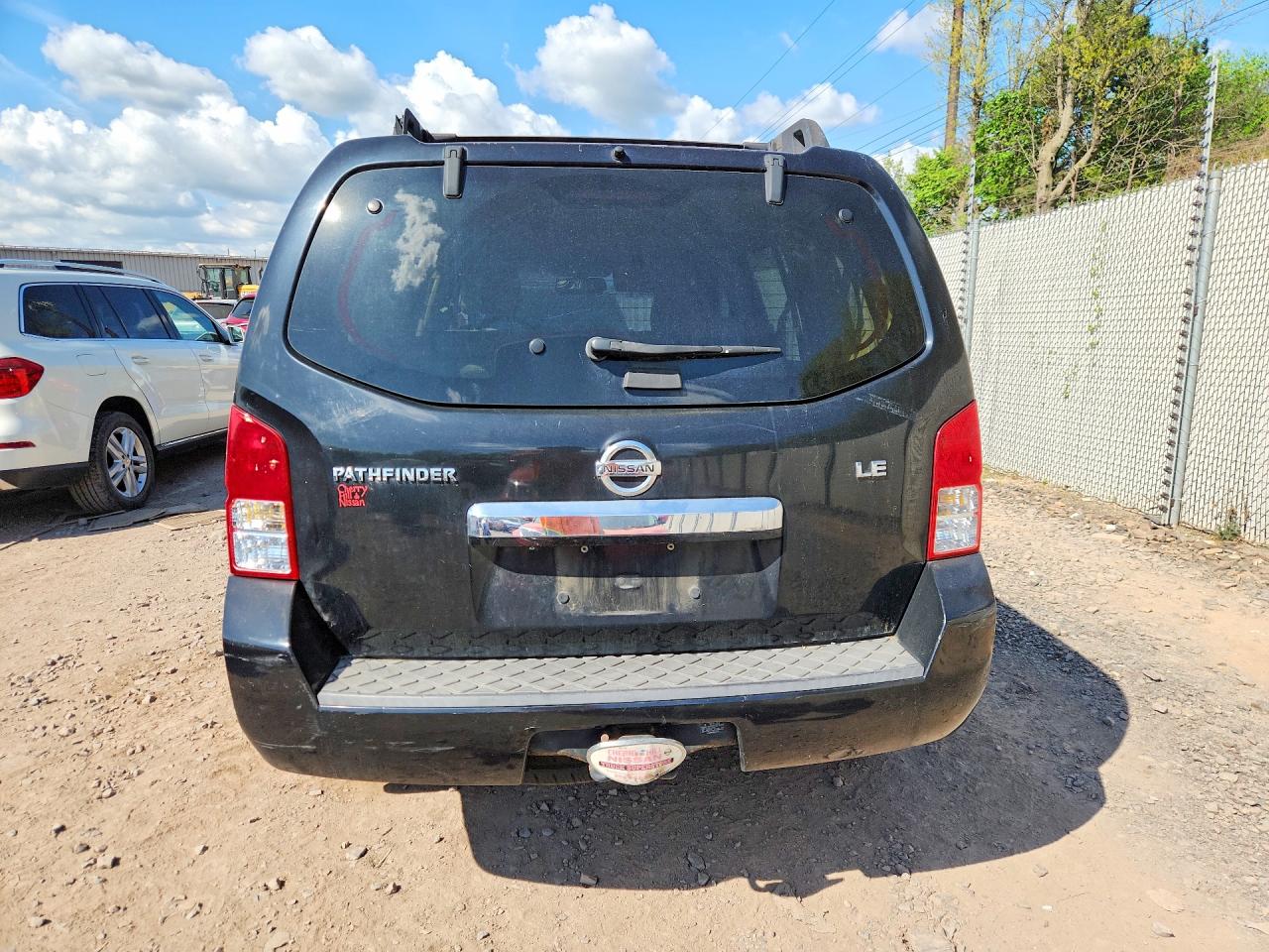 2008 Nissan Pathfinder S Black vin: 5N1AR18B88C652702