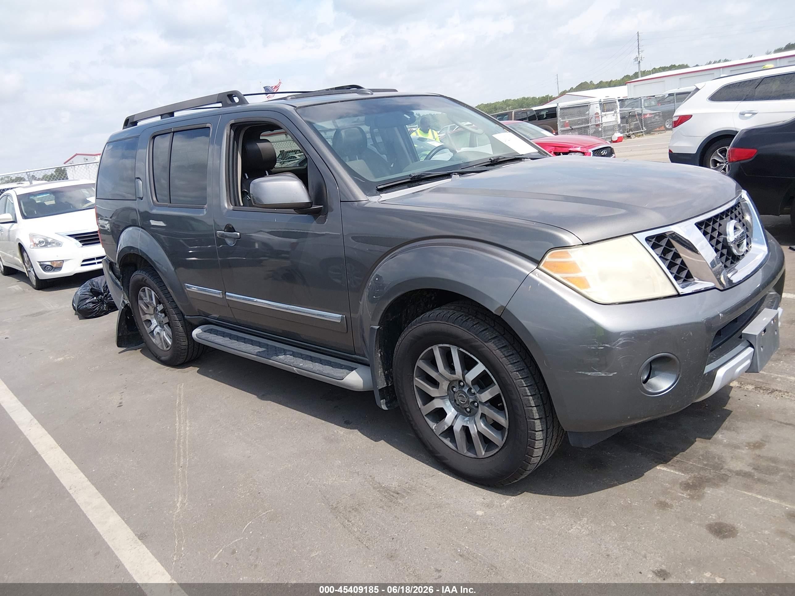 2009 Nissan Pathfinder Le Gray vin: 5N1AR18B99C605860