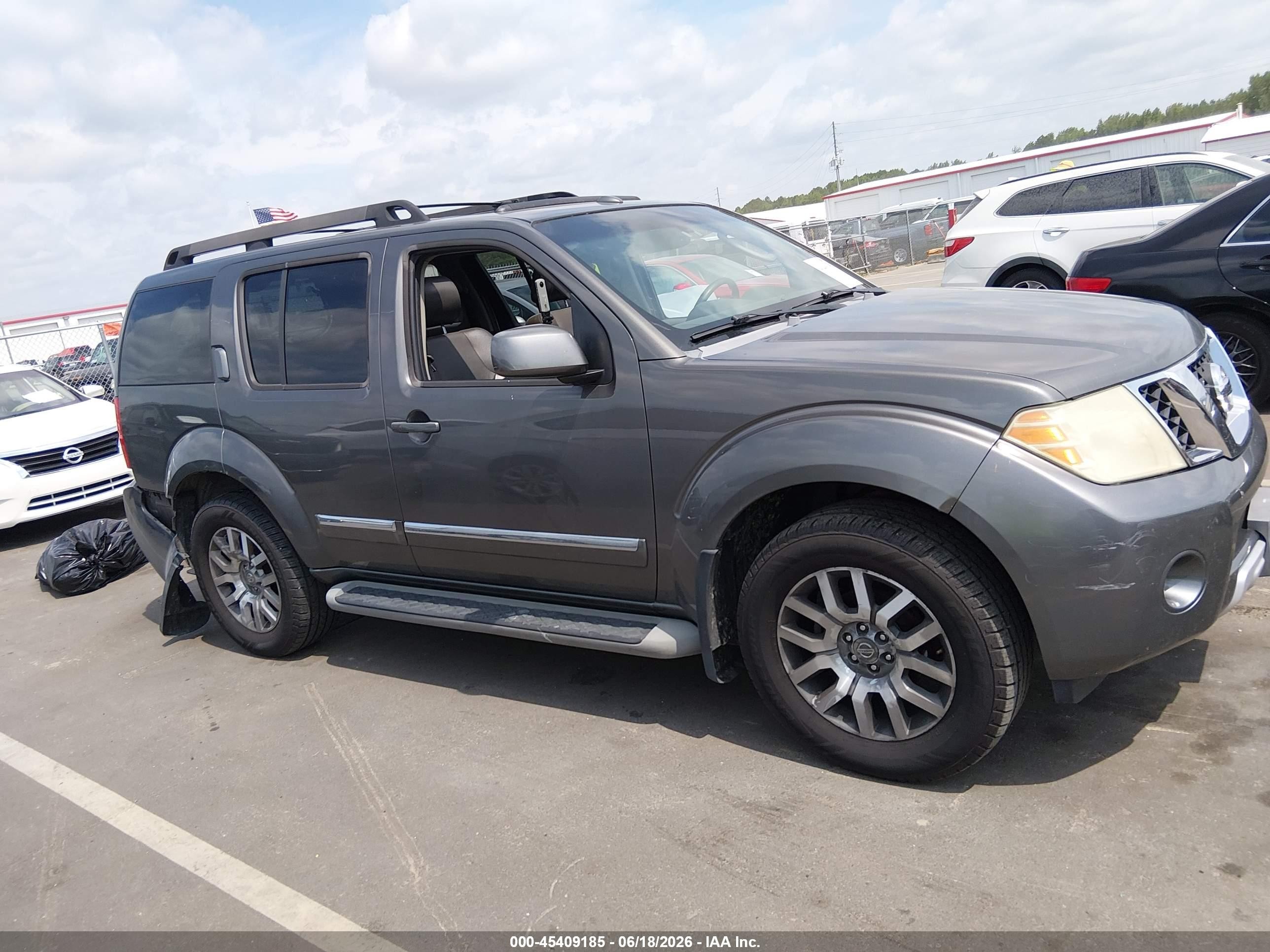 2009 Nissan Pathfinder Le Gray vin: 5N1AR18B99C605860