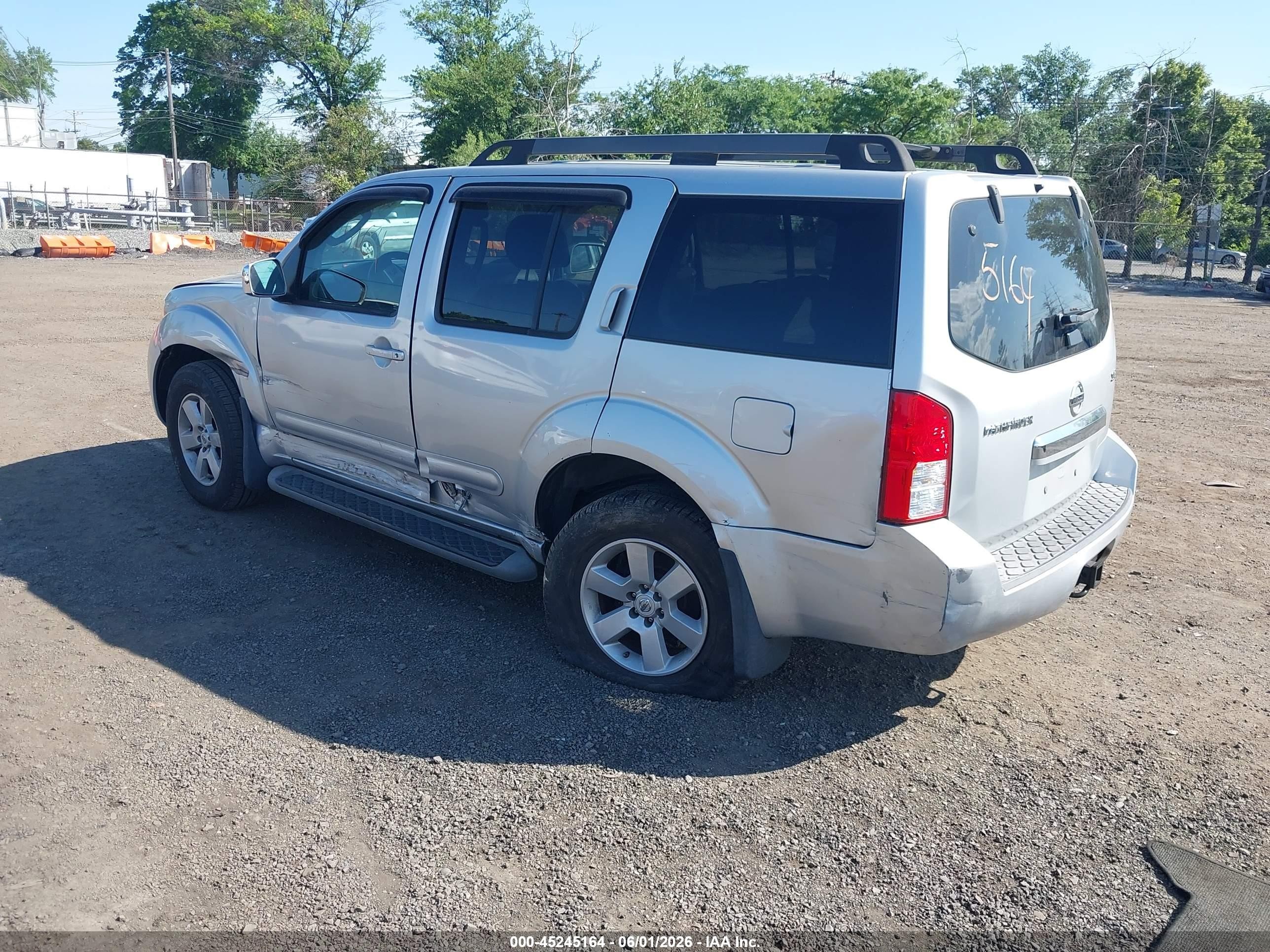 2008 Nissan Pathfinder Se Silver vin: 5N1AR18BX8C625906
