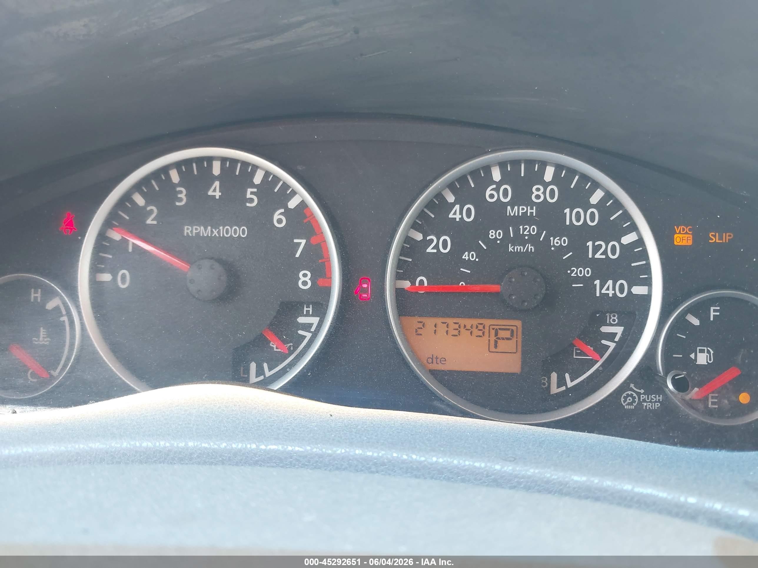 2006 Nissan Pathfinder Le White vin: 5N1AR18U06C615268