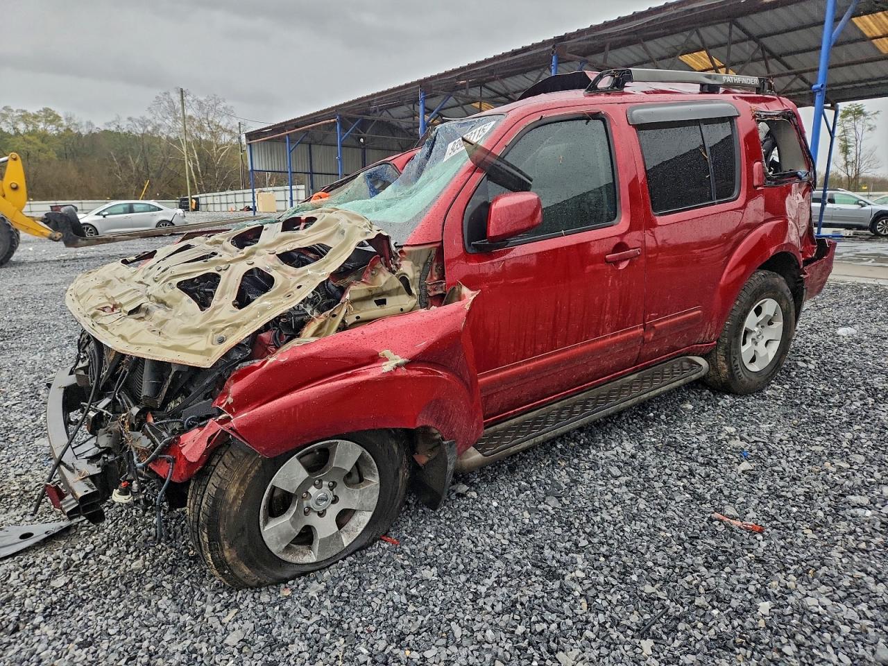 2006 Nissan Pathfinder S Red vin: 5N1AR18U06C631664