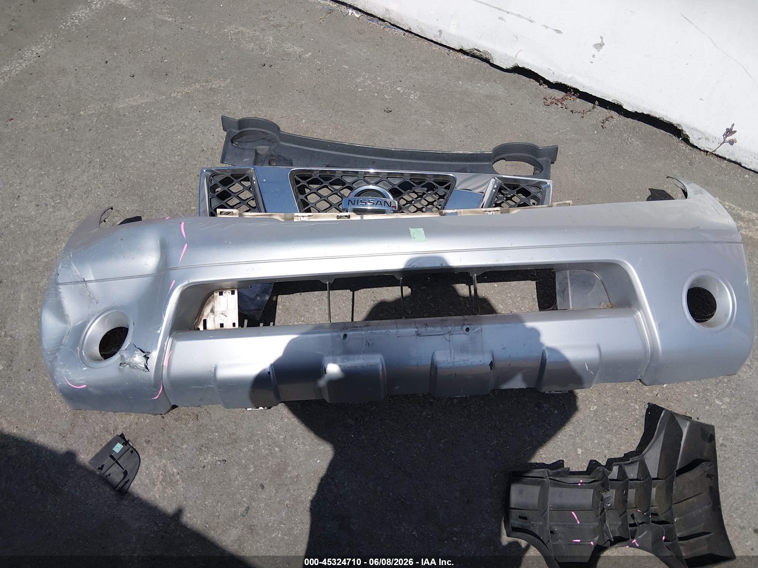 2006 Nissan Pathfinder Le Silver vin: 5N1AR18U06C650425