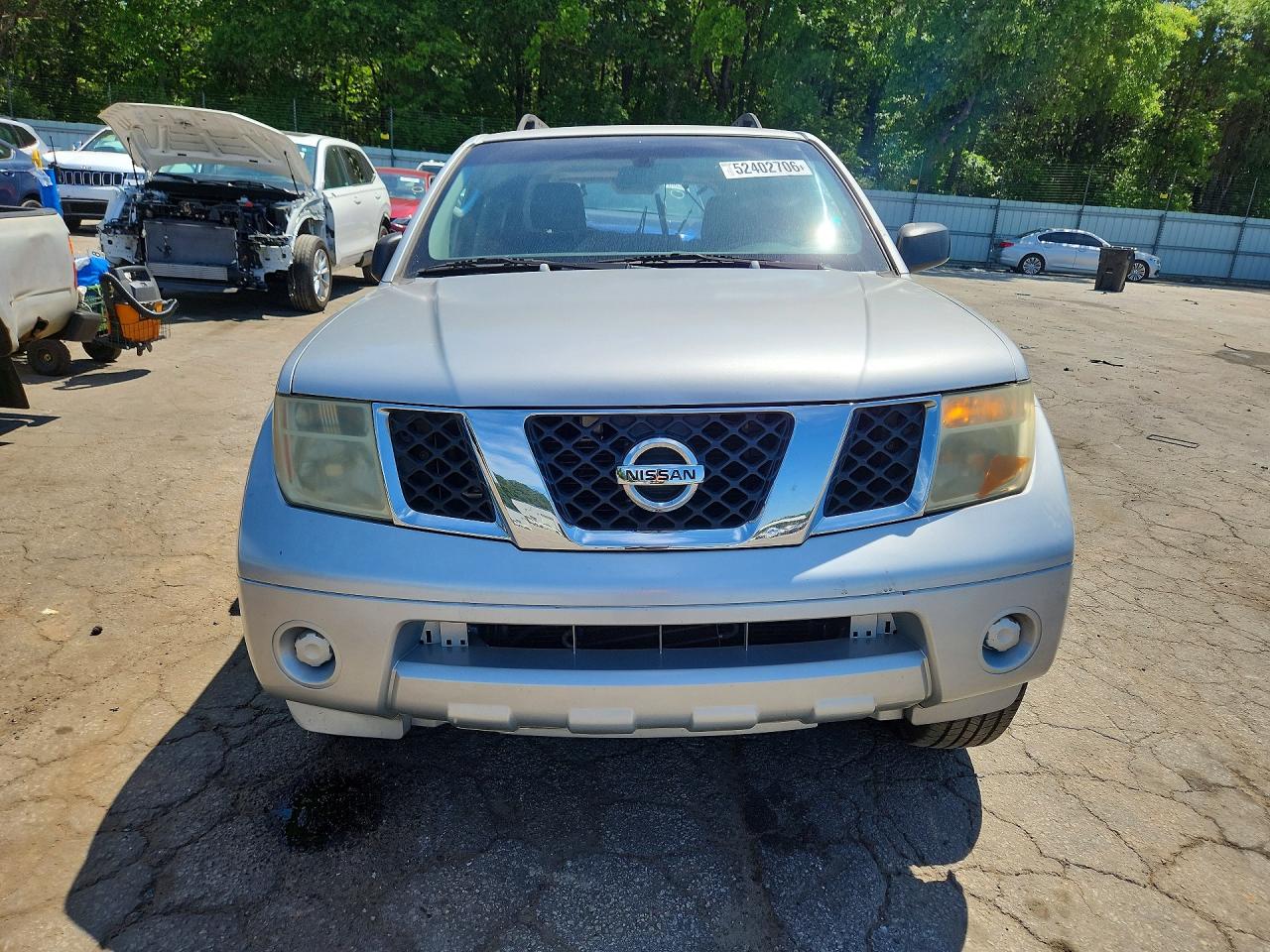 2006 Nissan Pathfinder Silver vin: 5N1AR18U06C680315