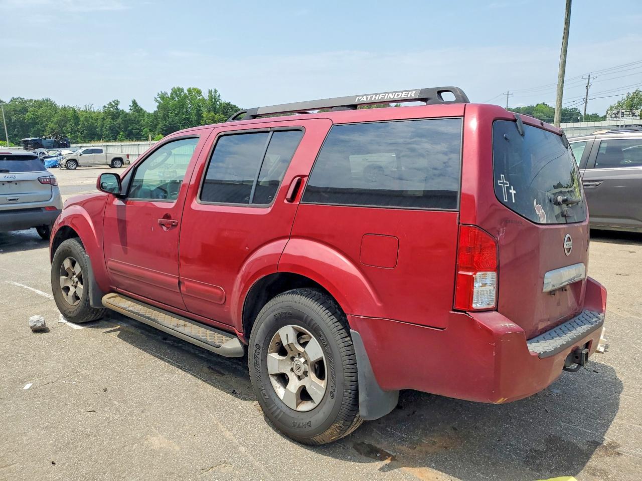 2006 Nissan Pathfinder S Красный vin: 5N1AR18U06C683473