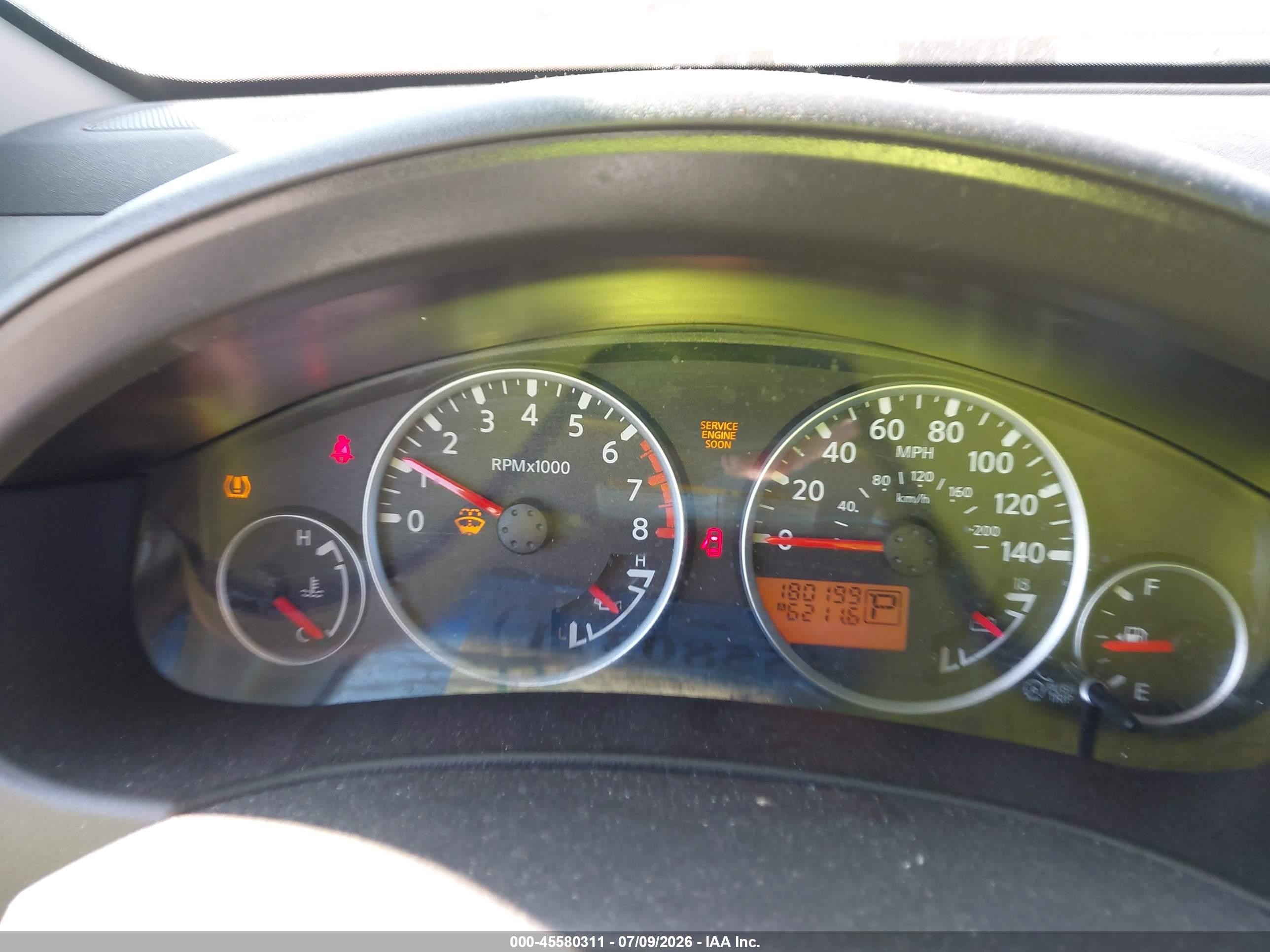 2008 Nissan Pathfinder Se Red vin: 5N1AR18U18C634995